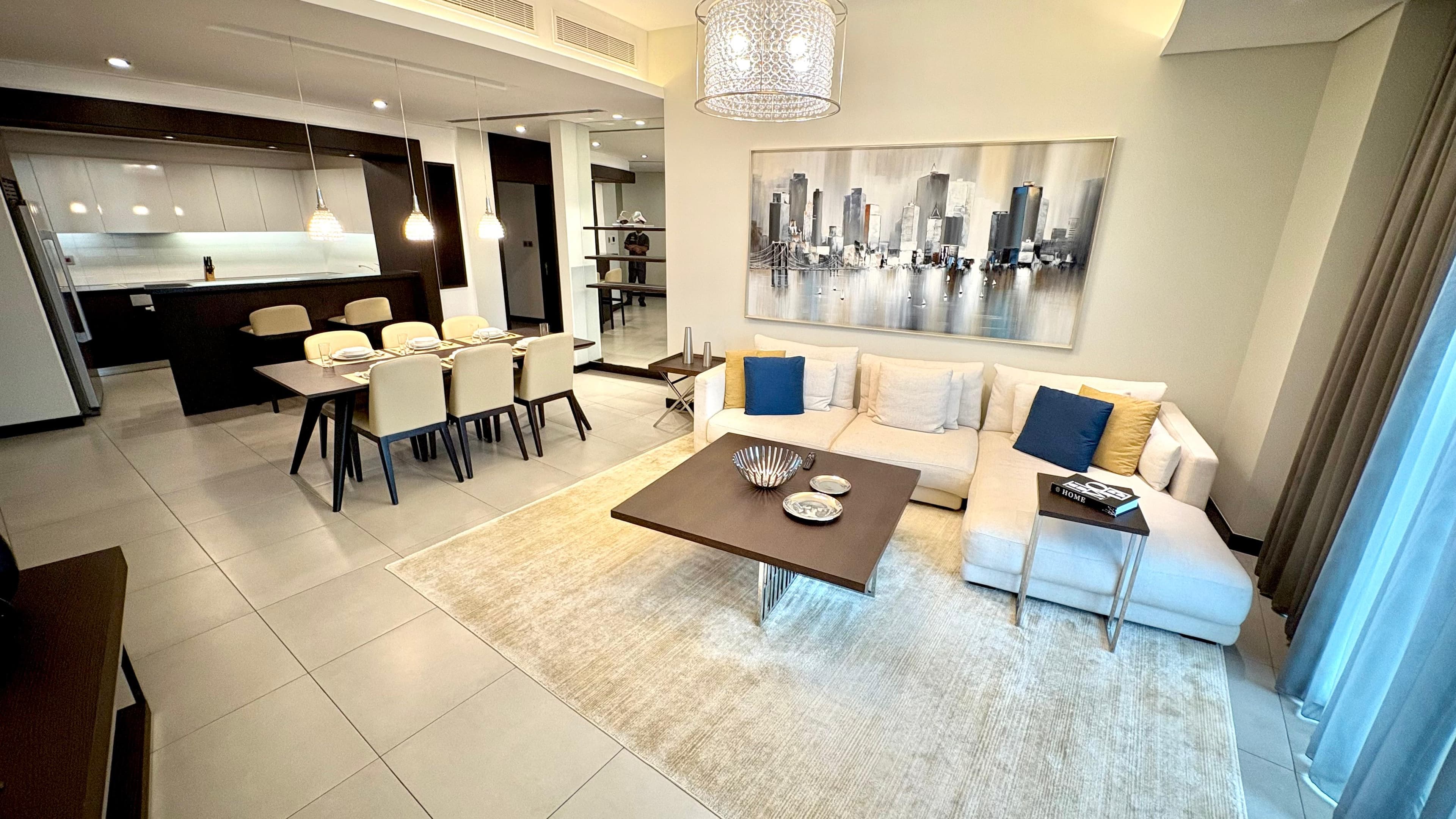 Modern 2BR Apartment | Pool, Gym & Covered Parking