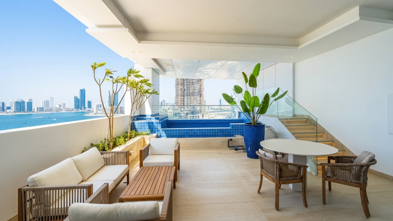 Private Pool | Spacious | Modern Furnishing