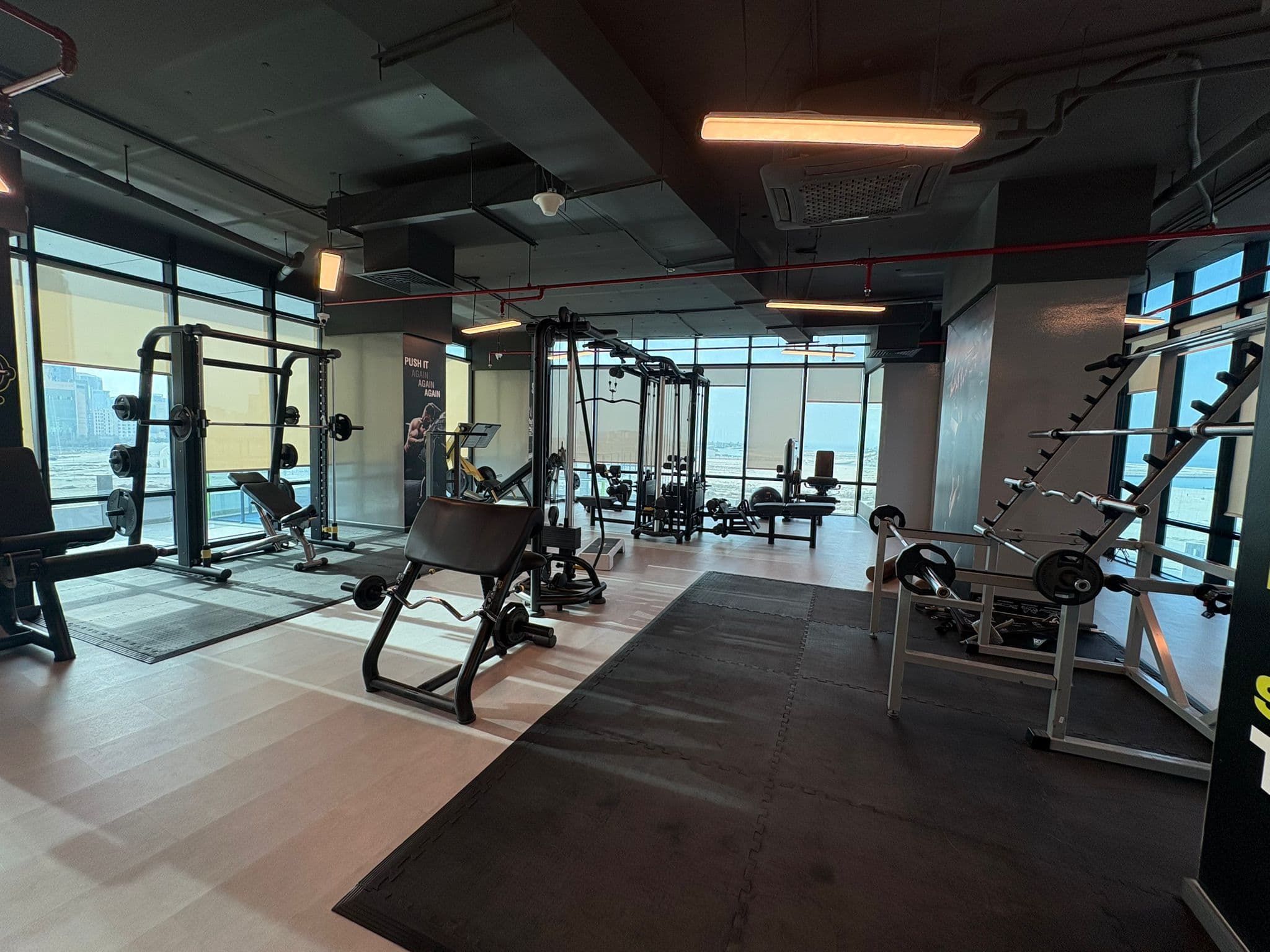 Panoramic 3-Bedroom Apartment | High-Floor Luxury