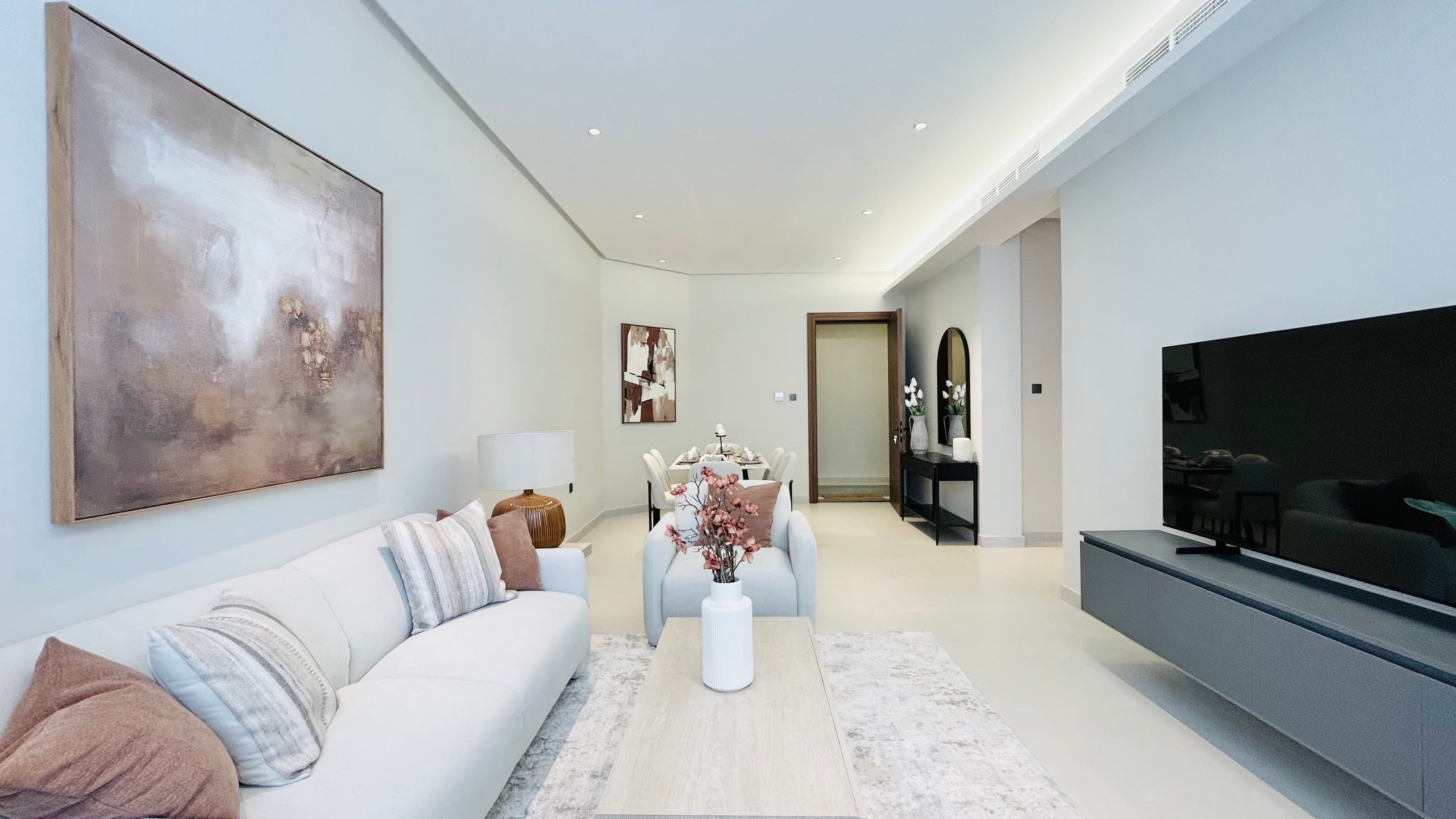 BRAND NEW | LUXURY | SPACIOUS ROOMS | BALCONY