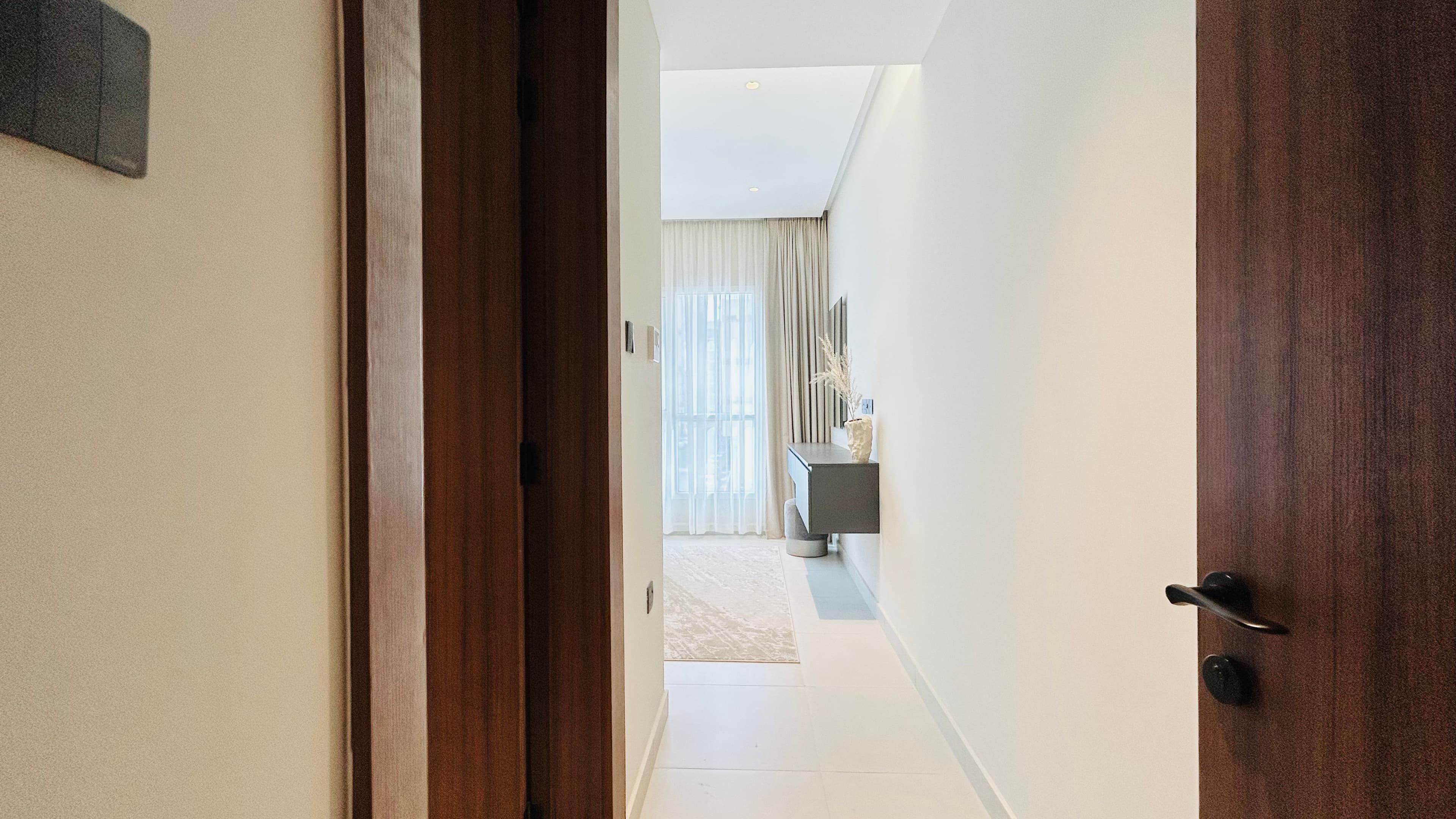 BRAND NEW | LUXURY | SPACIOUS ROOMS | BALCONY