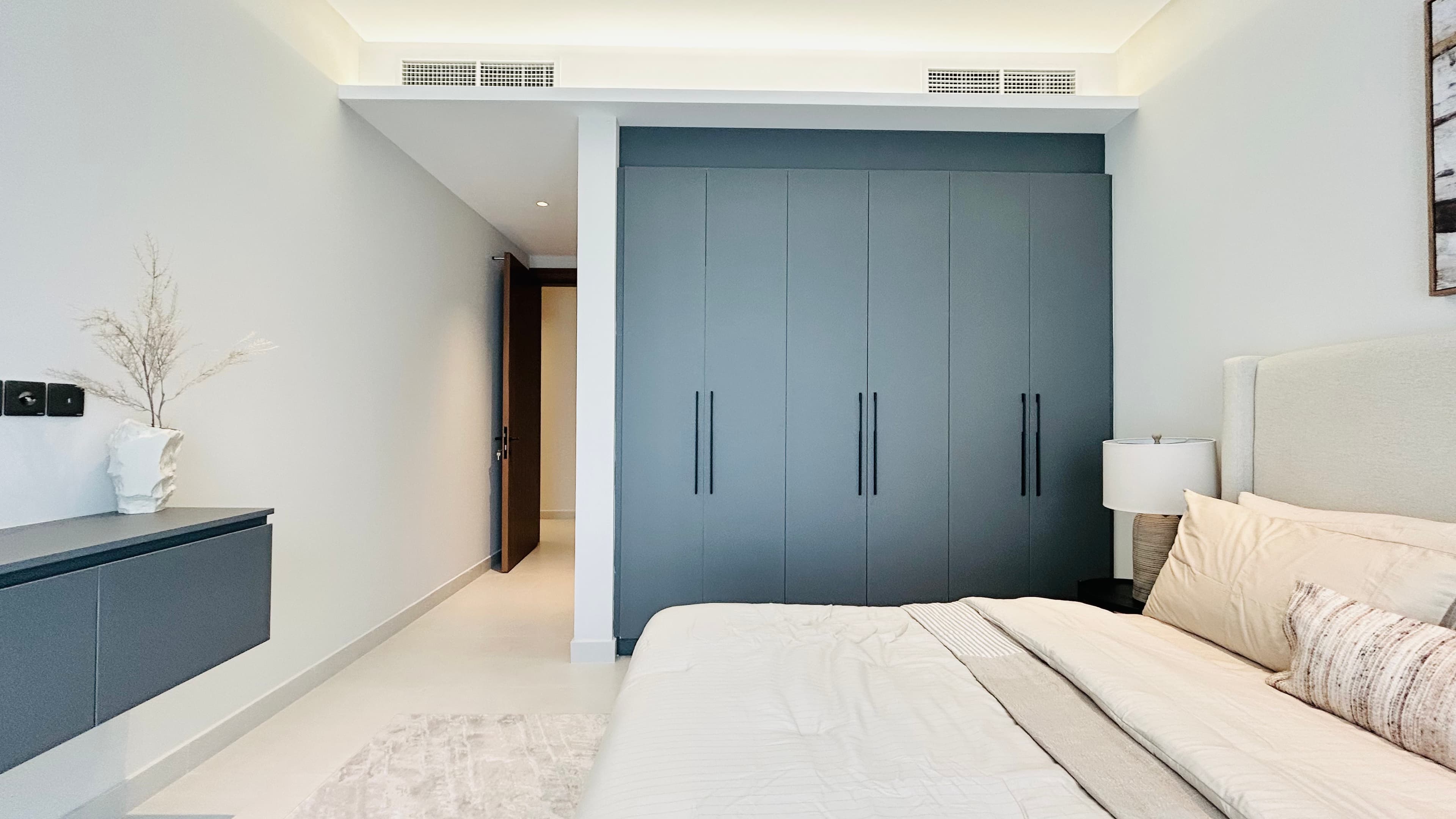 BRAND NEW | LUXURY | SPACIOUS ROOMS | BALCONY