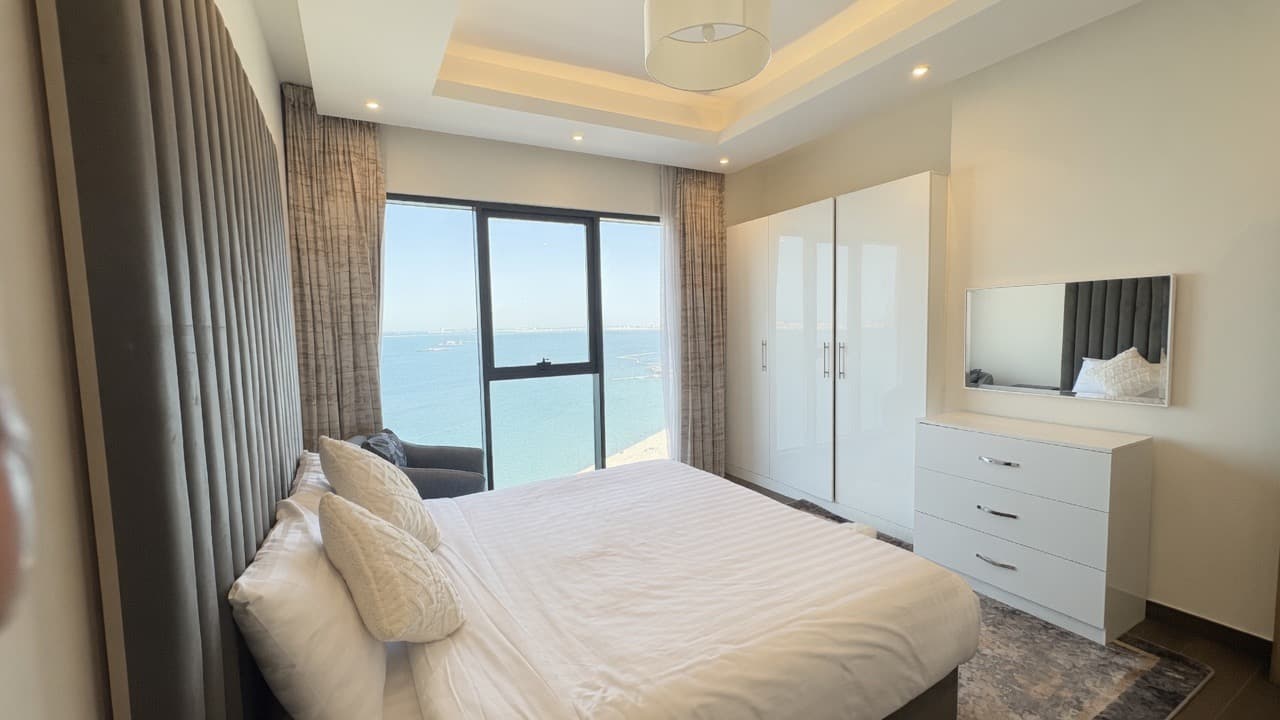 STUNNING SEA VIEW | LUXURY 1 BEDROOM | PRIME JUFFAIR