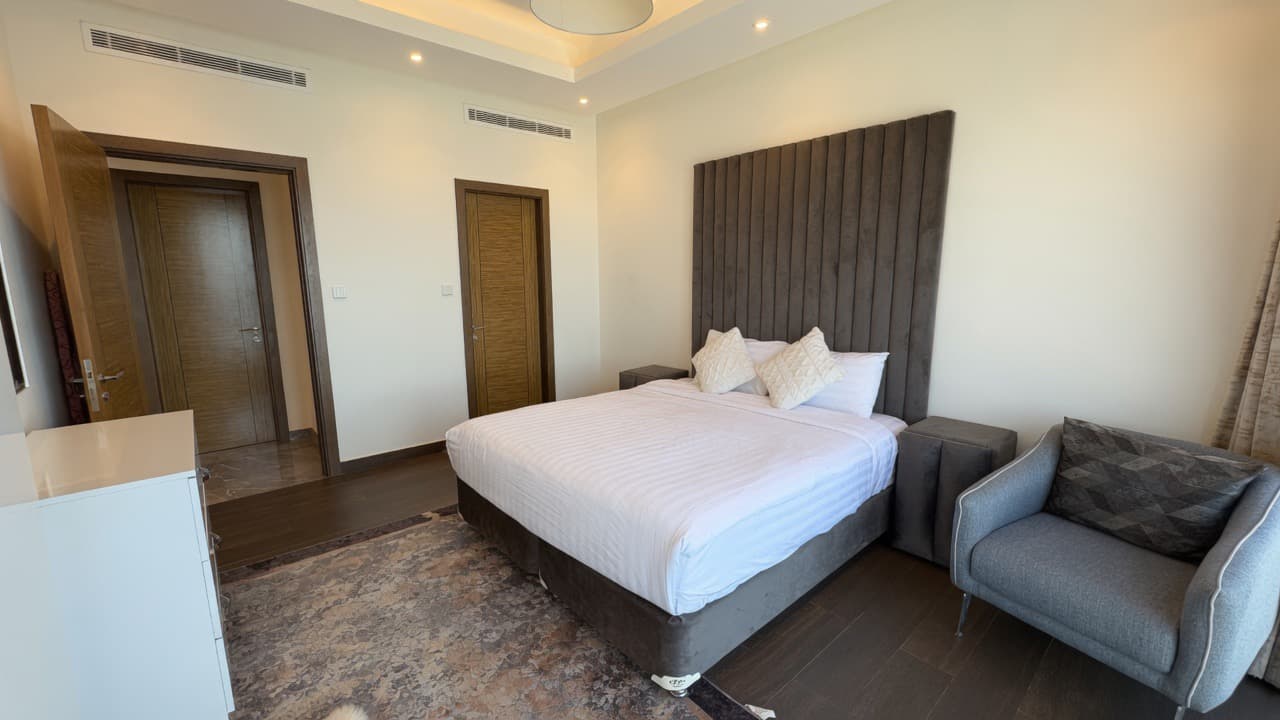 STUNNING SEA VIEW | LUXURY 1 BEDROOM | PRIME JUFFAIR