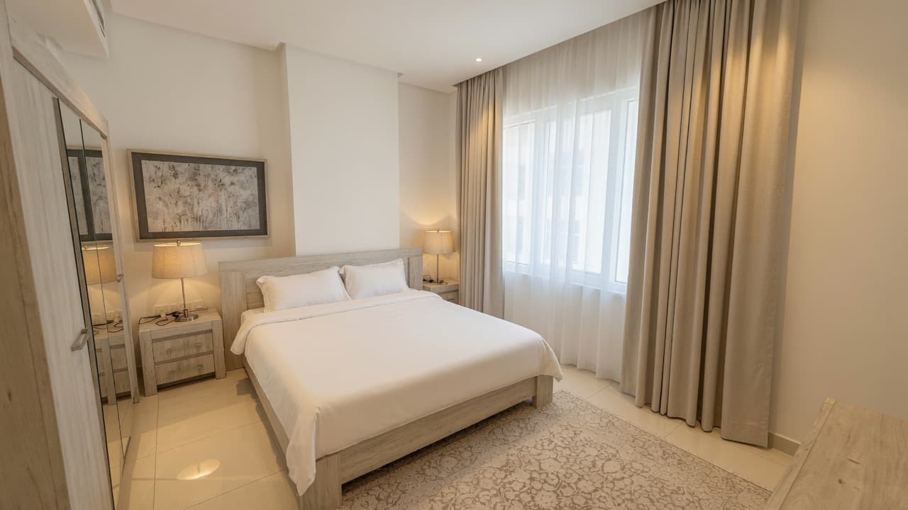 READY TO MOVE IN | ONE BEDROOM | BD 300 RENT