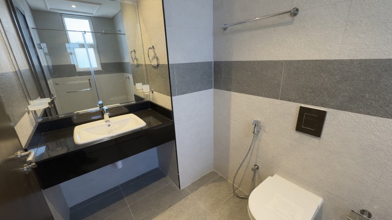 HIGH-END LIVING | TWO BEDROOM | MODERN FACILITIES