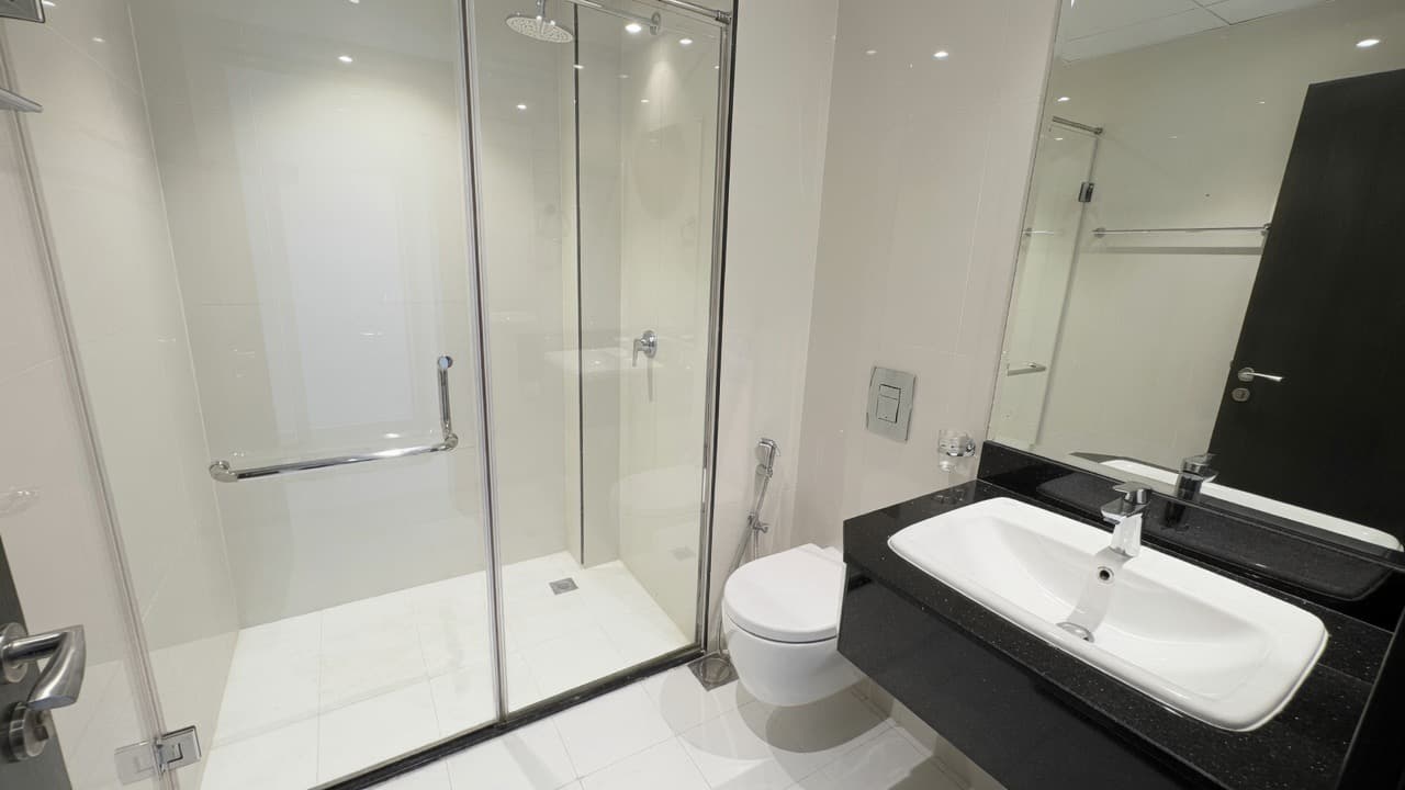 SMART CITY APARTMENT | GREAT PRICE | PRIME JUFFAIR LOCATION