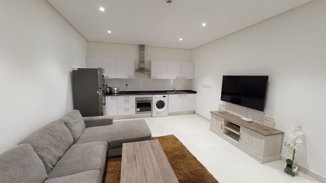SMART CITY APARTMENT | GREAT PRICE | PRIME JUFFAIR LOCATION