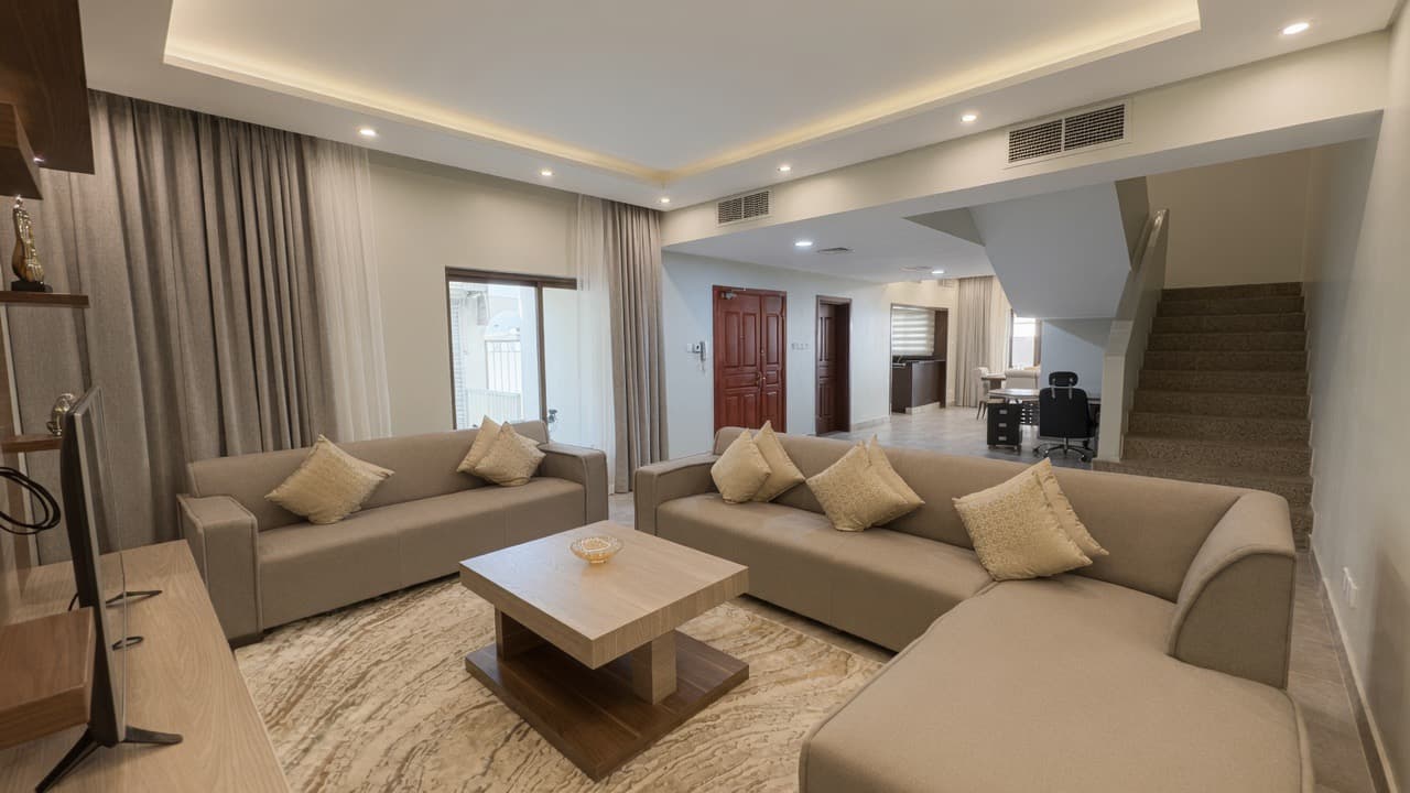 UPSCALE | SPACIOUS | FAMILY VILLA | JUFFAIR