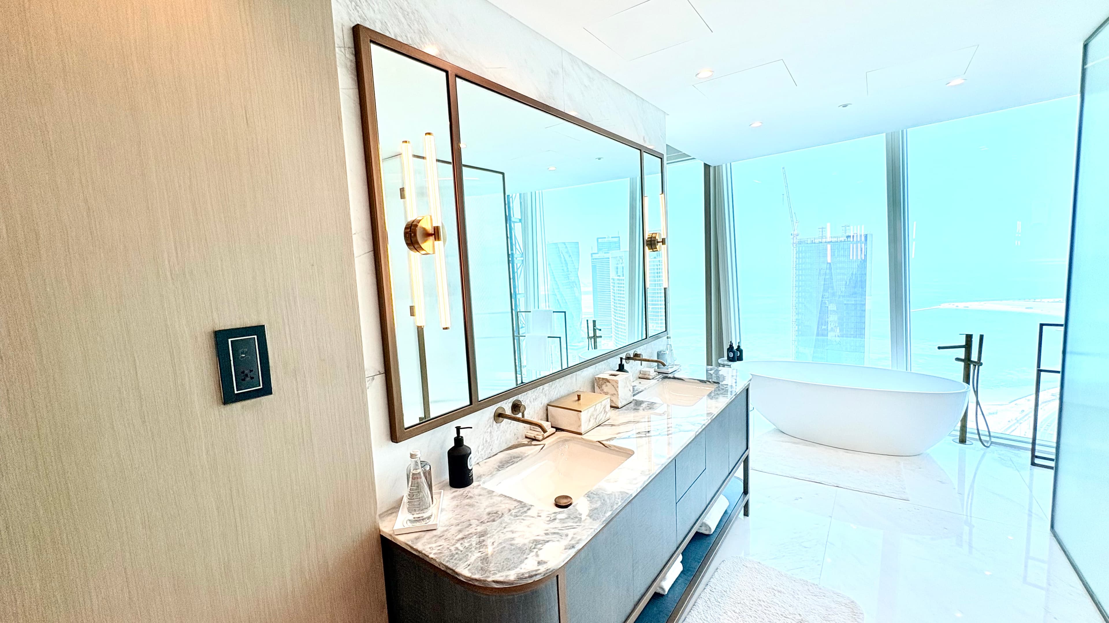 Premium Sea View Studio | Kempinski | 10Y Plan