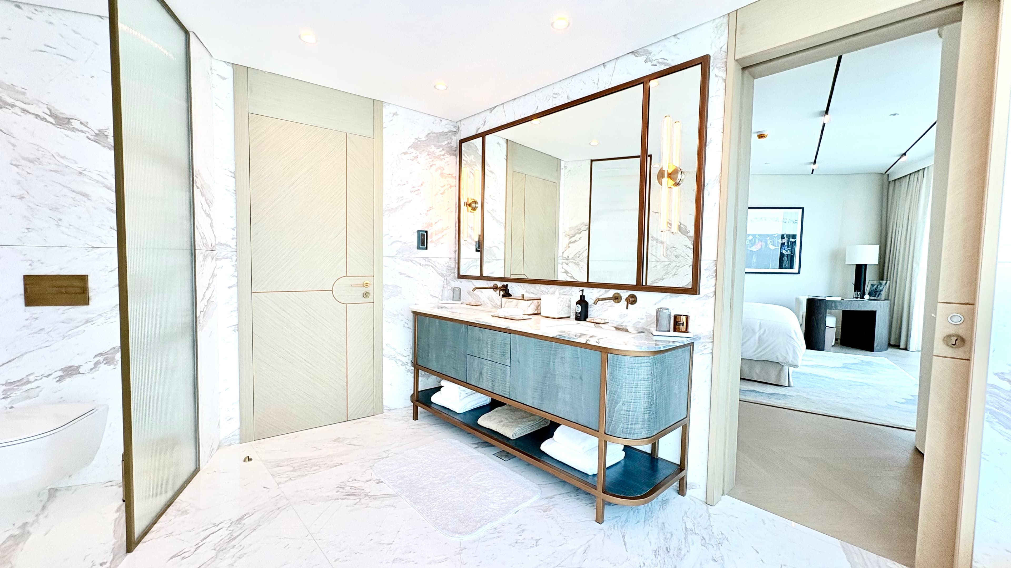 Kempinski 2BR Sea View | 10-Year Payment Plan