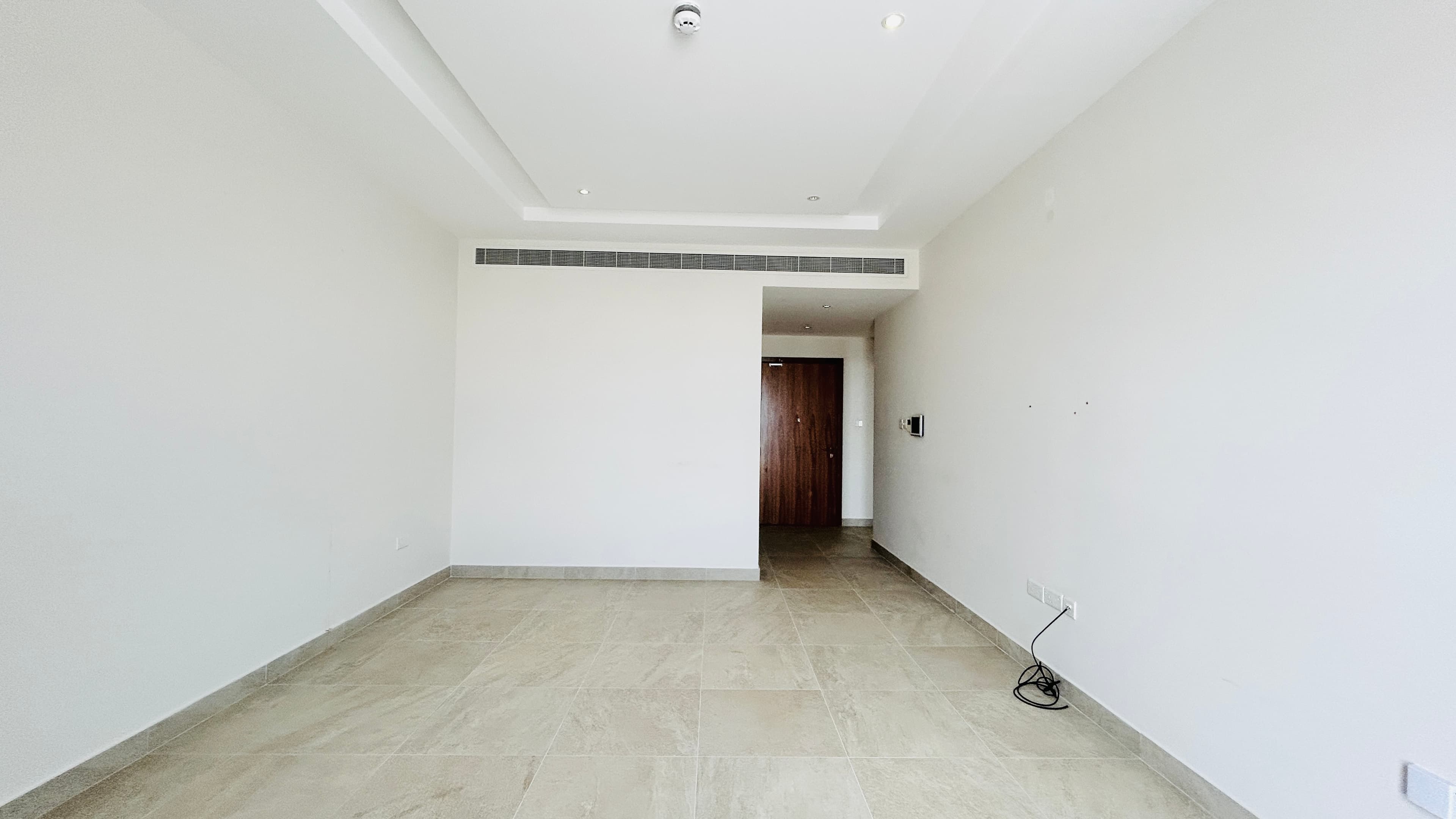 CLOSE KITCHEN | MODERN | SPACIOUS ROOMS | CITY VIEW