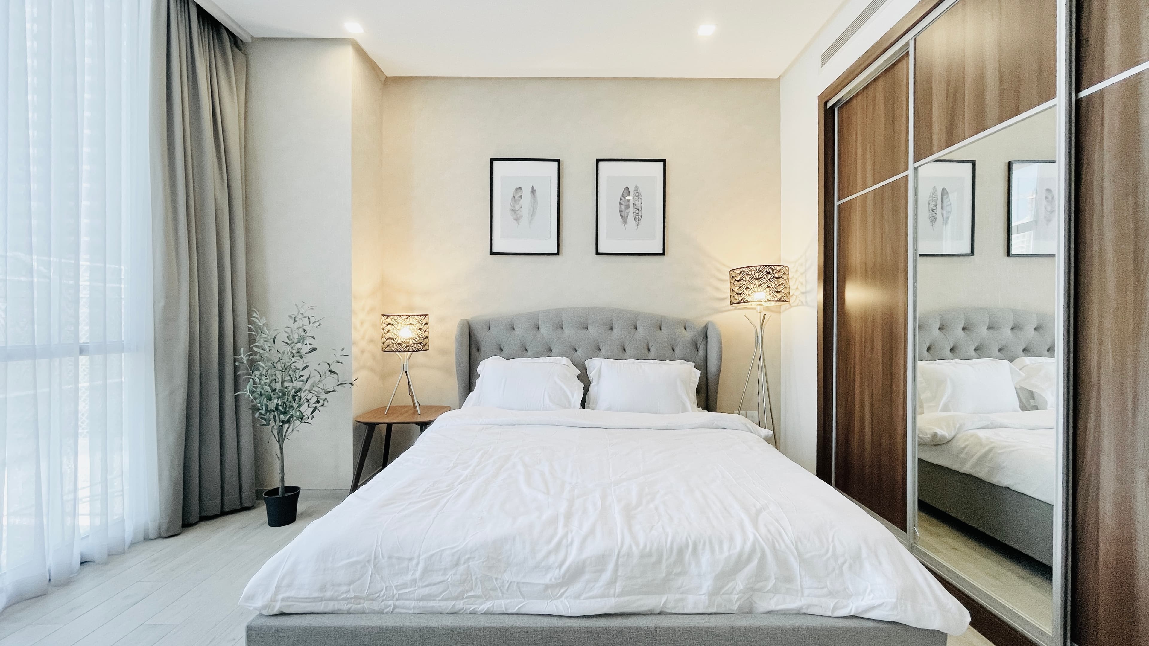 SPACIOUS | ROOMS | MODERN FITTINGS | BALCONY