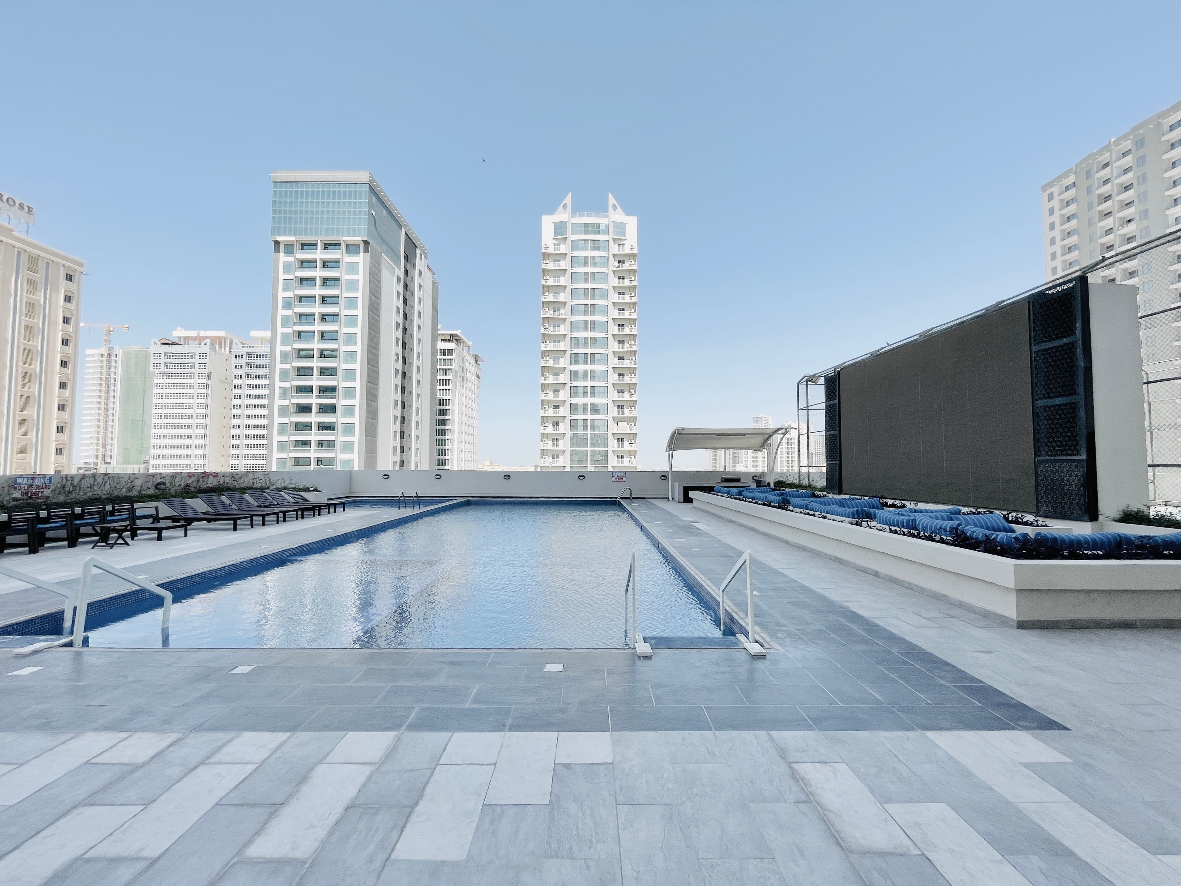 MODERN | PARTIAL CITY/SEA VIEW | BRIGHT LIGHT | AMENITIES