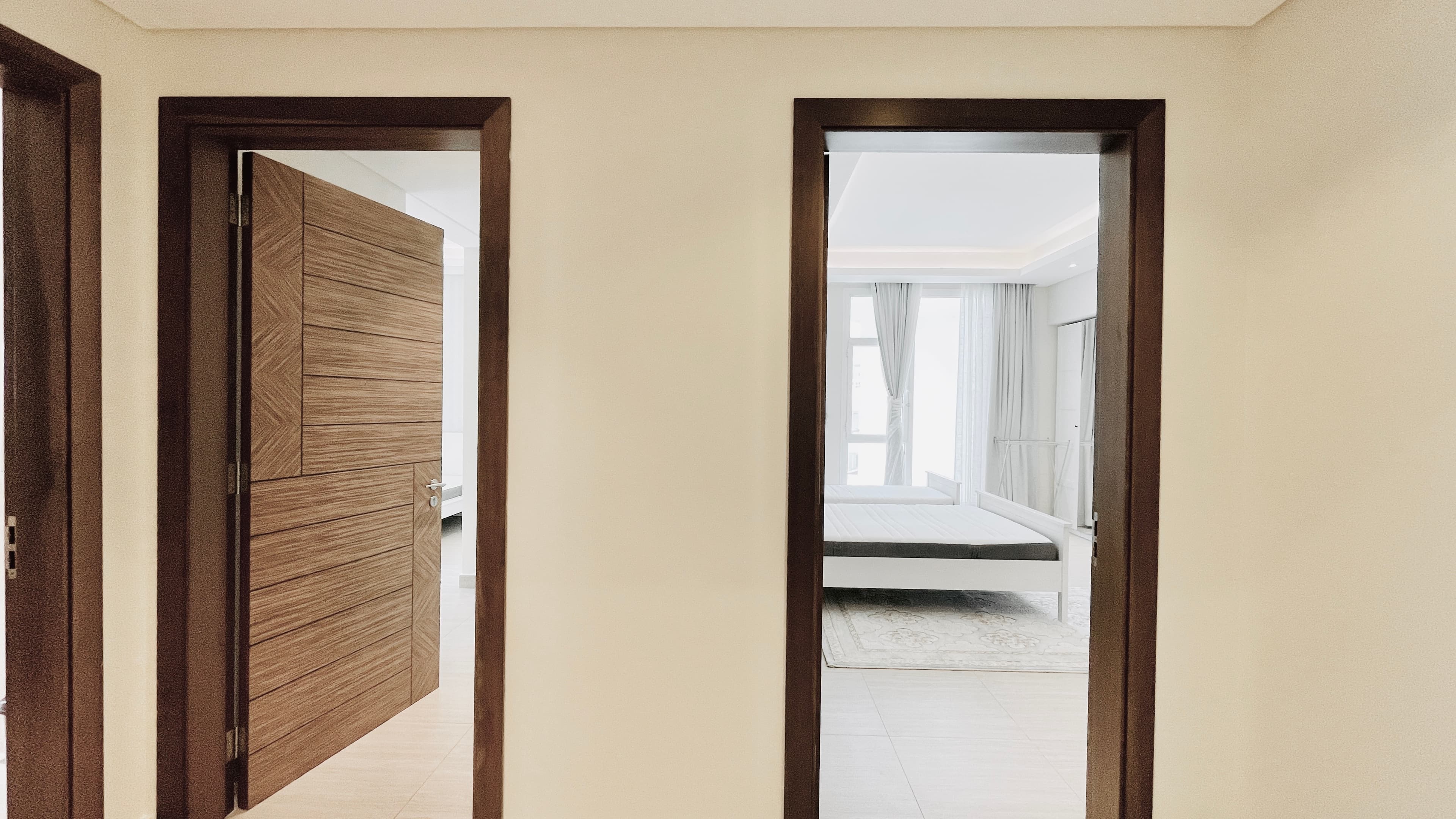 MODERN | CITYVIEW | SPACIOUS ROOMS | AMENITIES