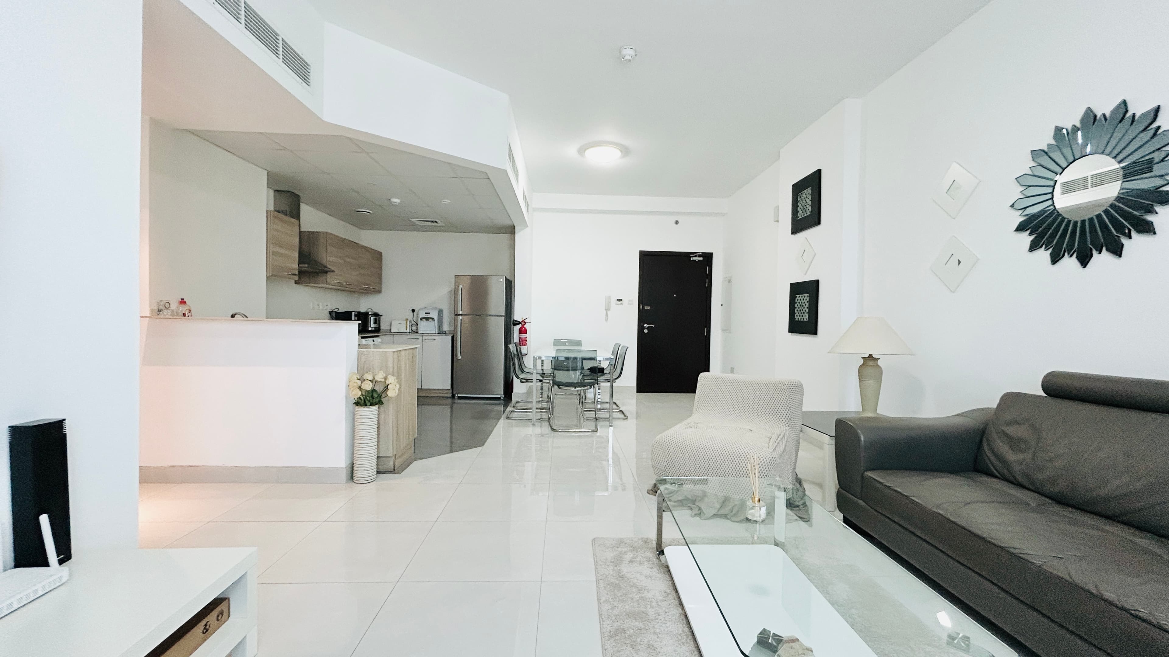 MODERN | SPACIOUS ROOMS | GREAT FACILITIES