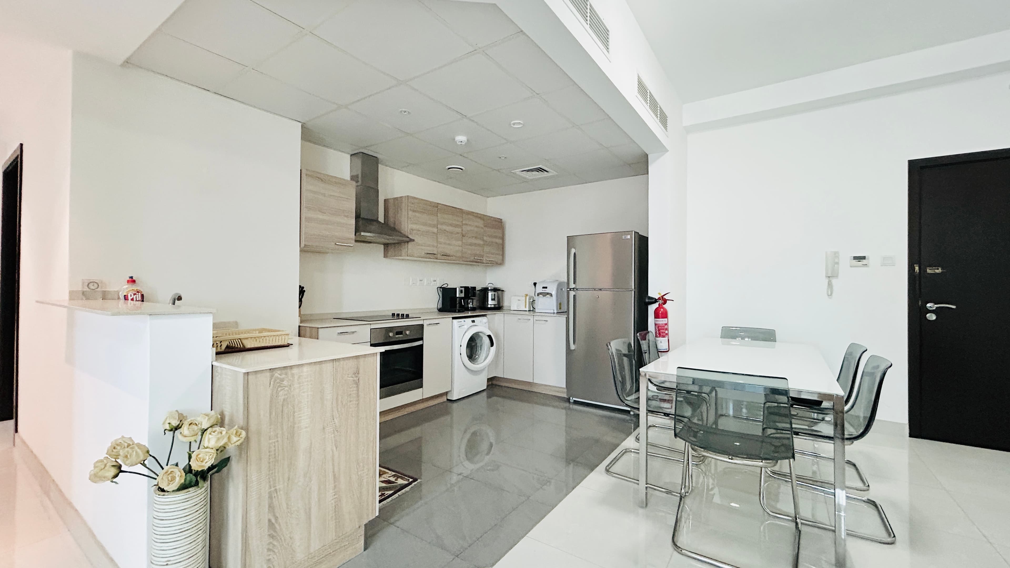 MODERN | SPACIOUS ROOMS | GREAT FACILITIES