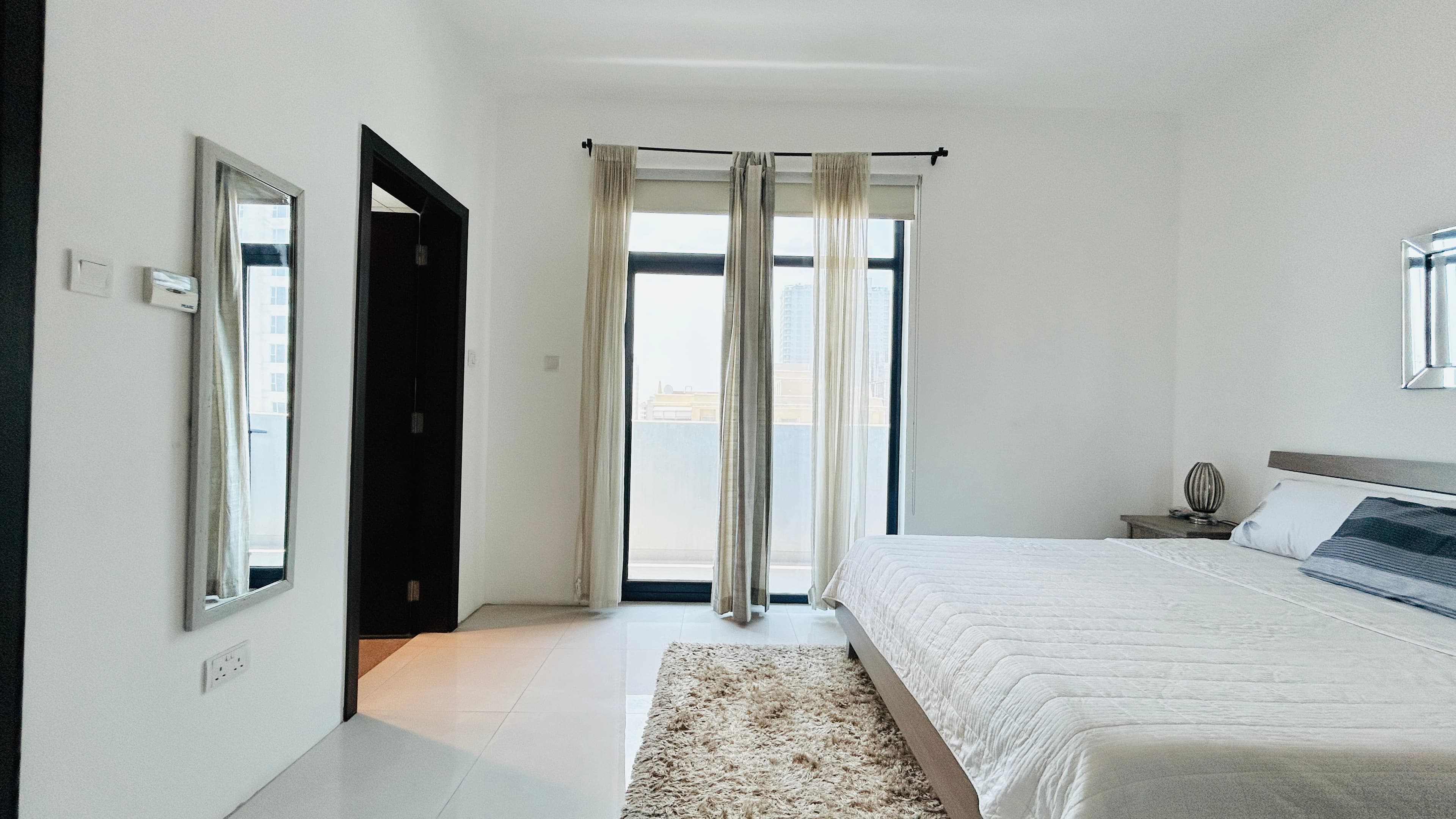 MODERN | SPACIOUS ROOMS | GREAT FACILITIES