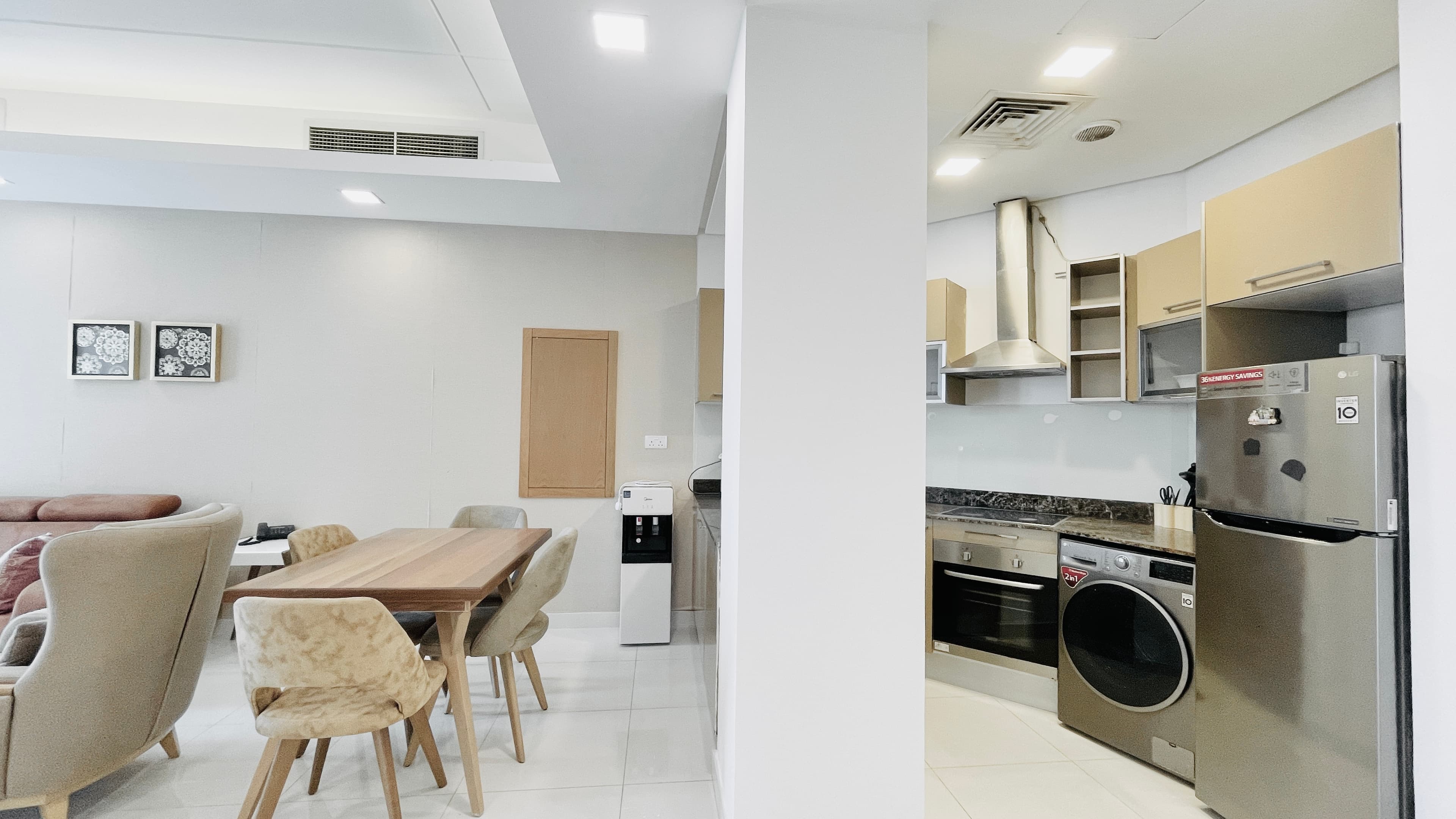 CITYVIEW | SPACIOUS ROOMS | GREAT FACILITIES