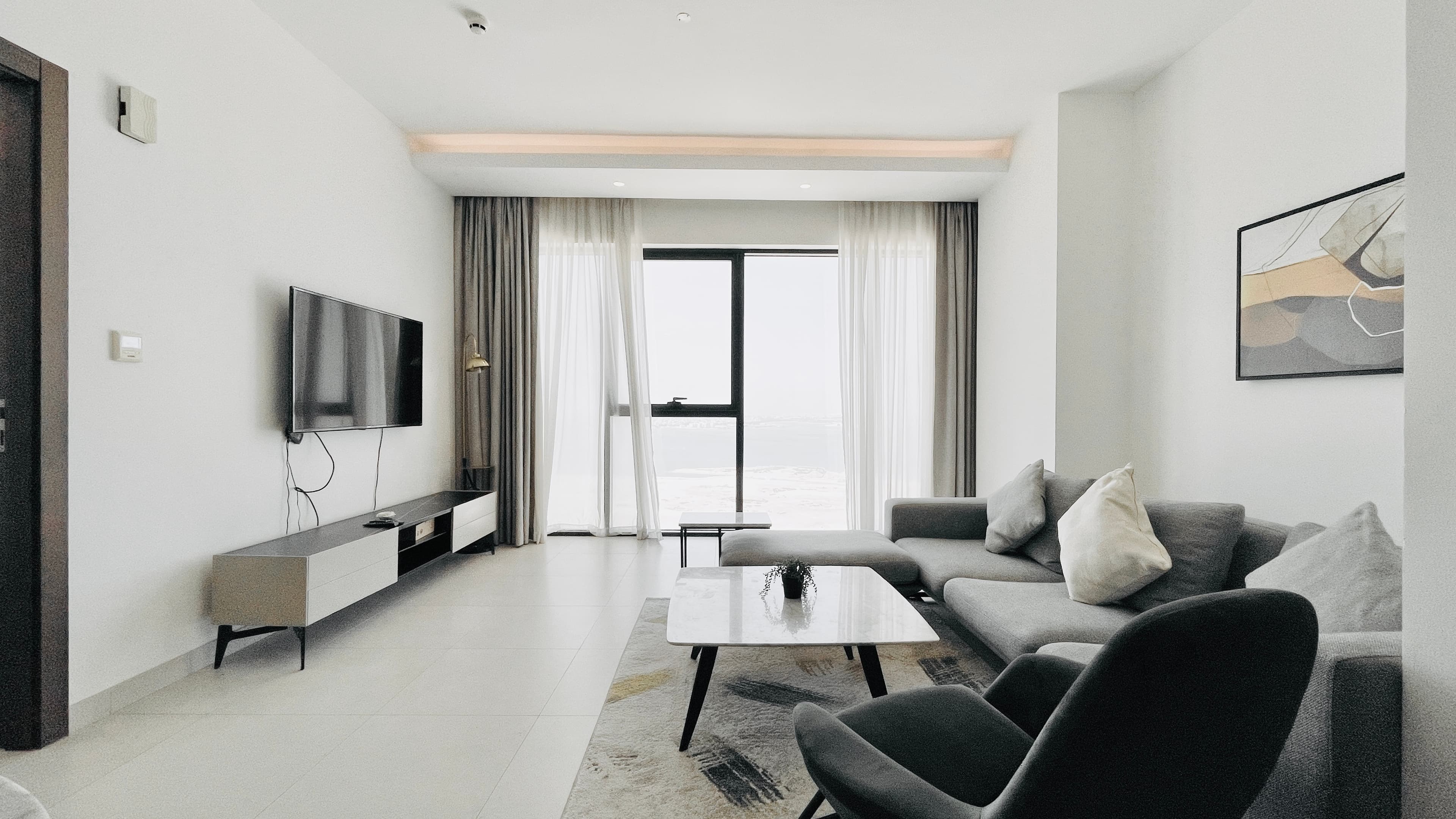 SEA VIEW | SPACIOUS ROOMS | GREAT FACILITIES