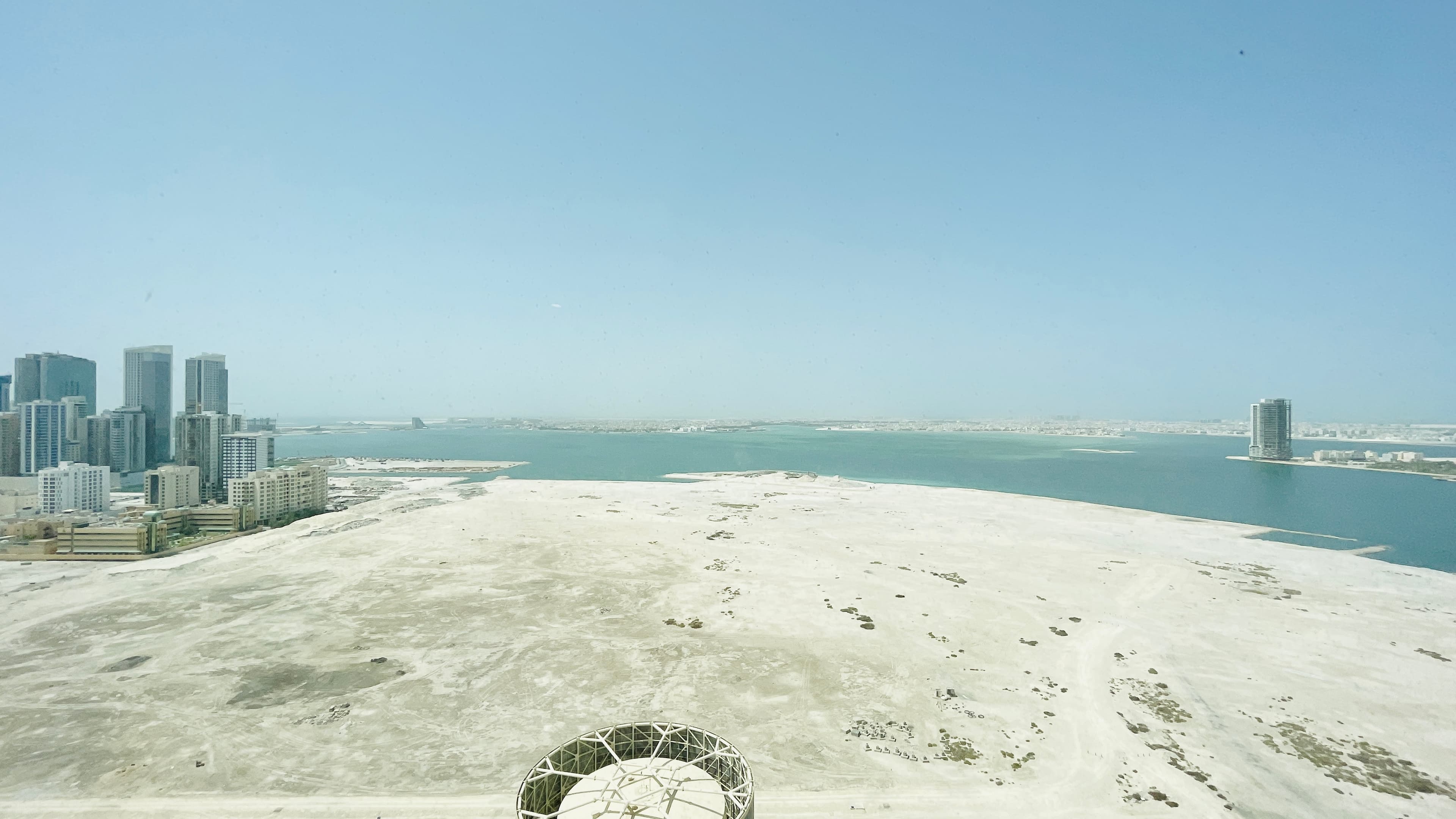 SEA VIEW | SPACIOUS ROOMS | GREAT FACILITIES