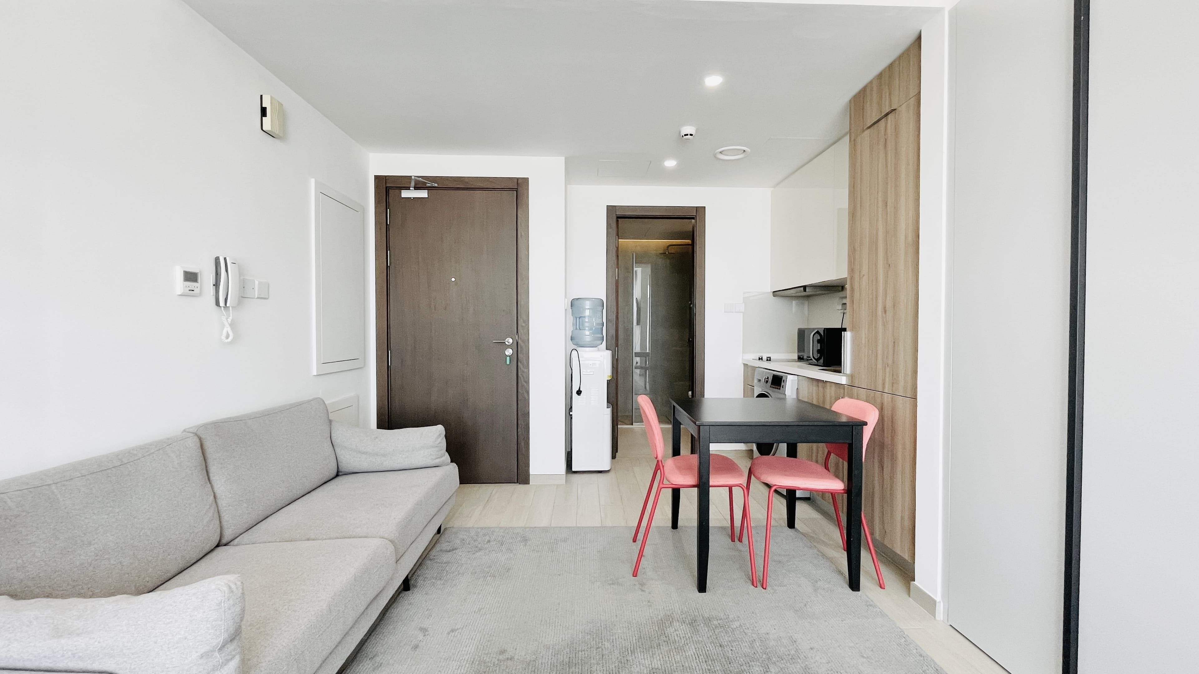 JACUZZI | CITY VIEW | SPACIOUS ROOMS | GREAT FACILITIES