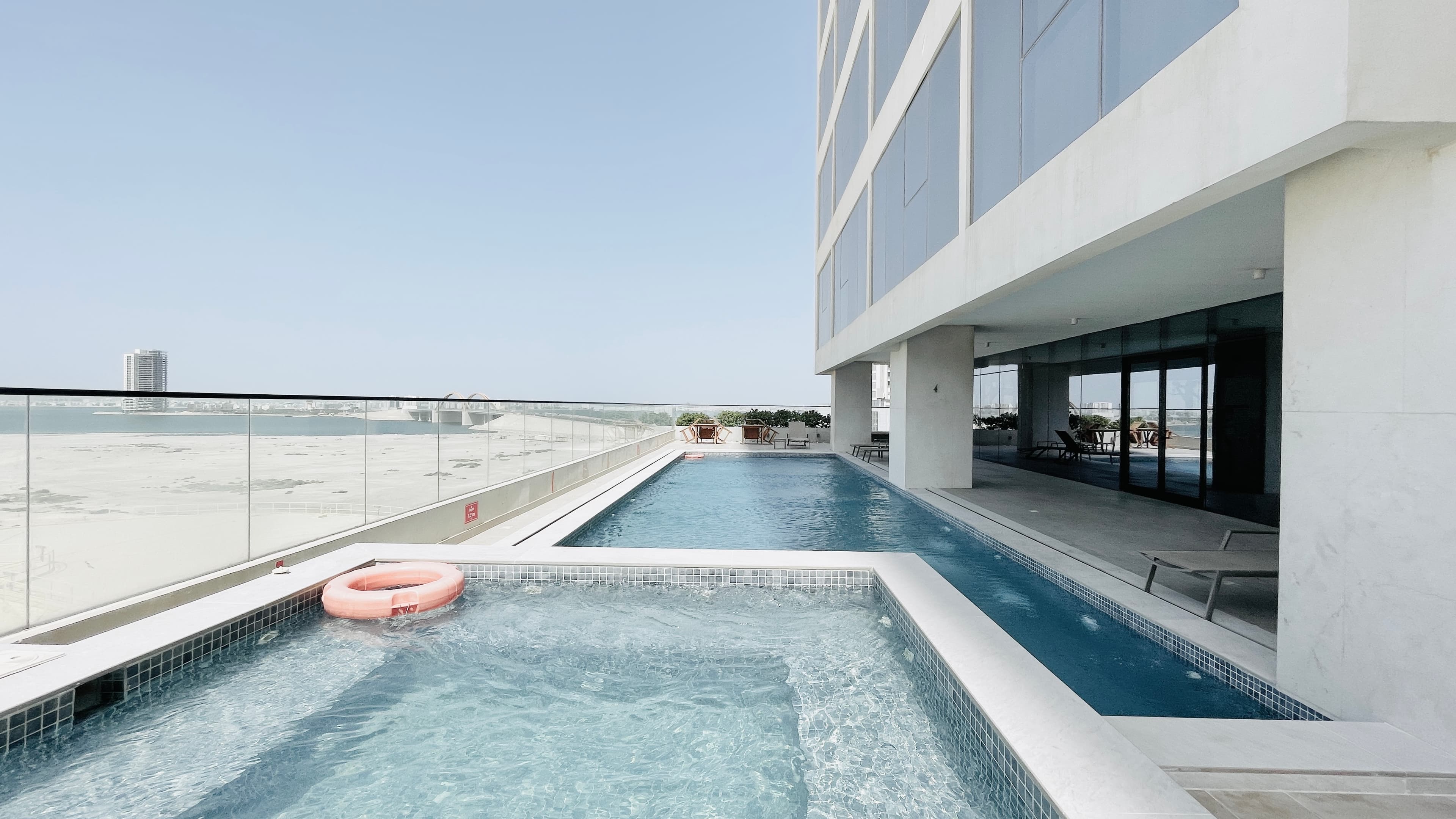 SEAVIEW | SPACIOUS ROOMS | GREAT FACILITIES