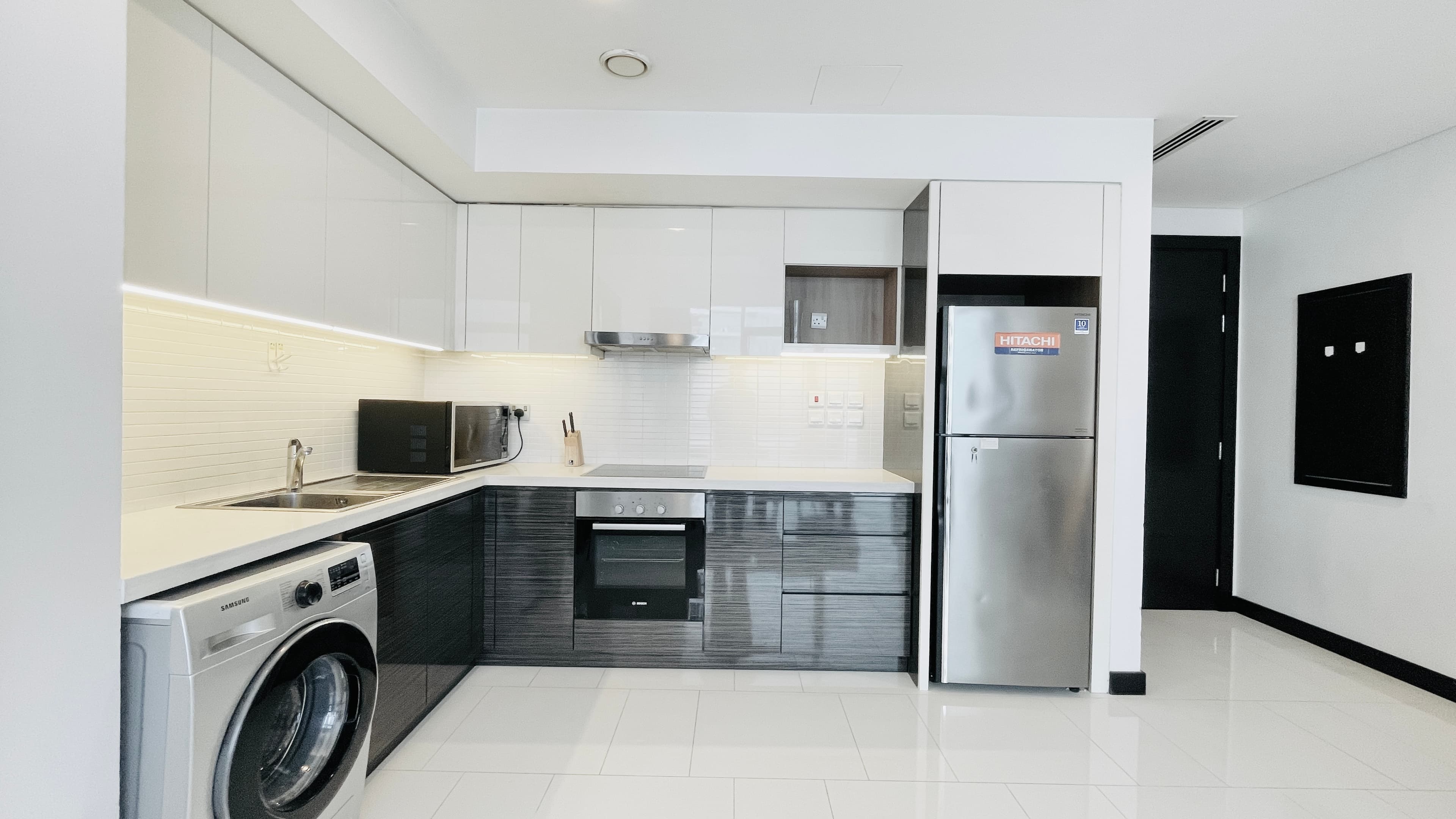 PARTIAL SEA VIEW | SPACIOUS ROOMS | GREAT FACILITIES