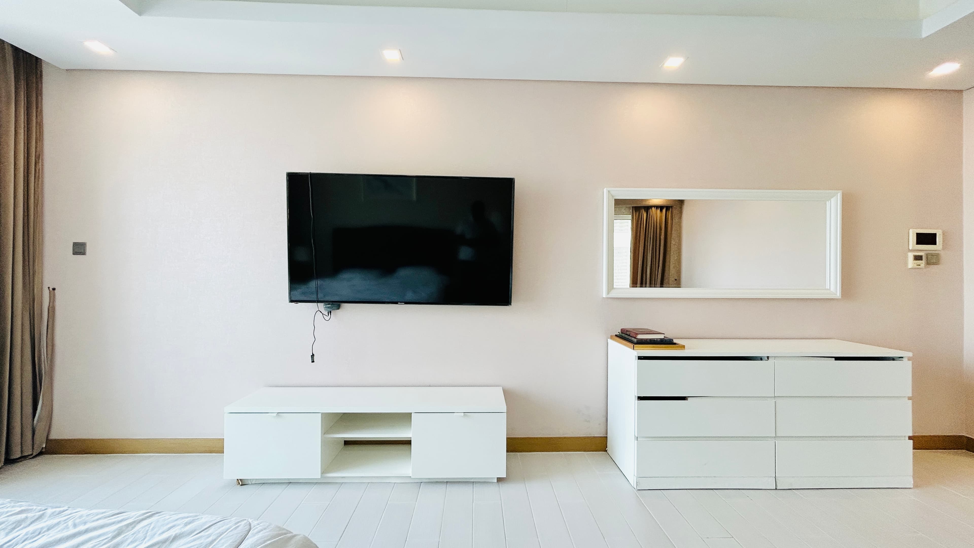 GREAT FACILITIES | BALCONY | MODERN | SPACIOUS
