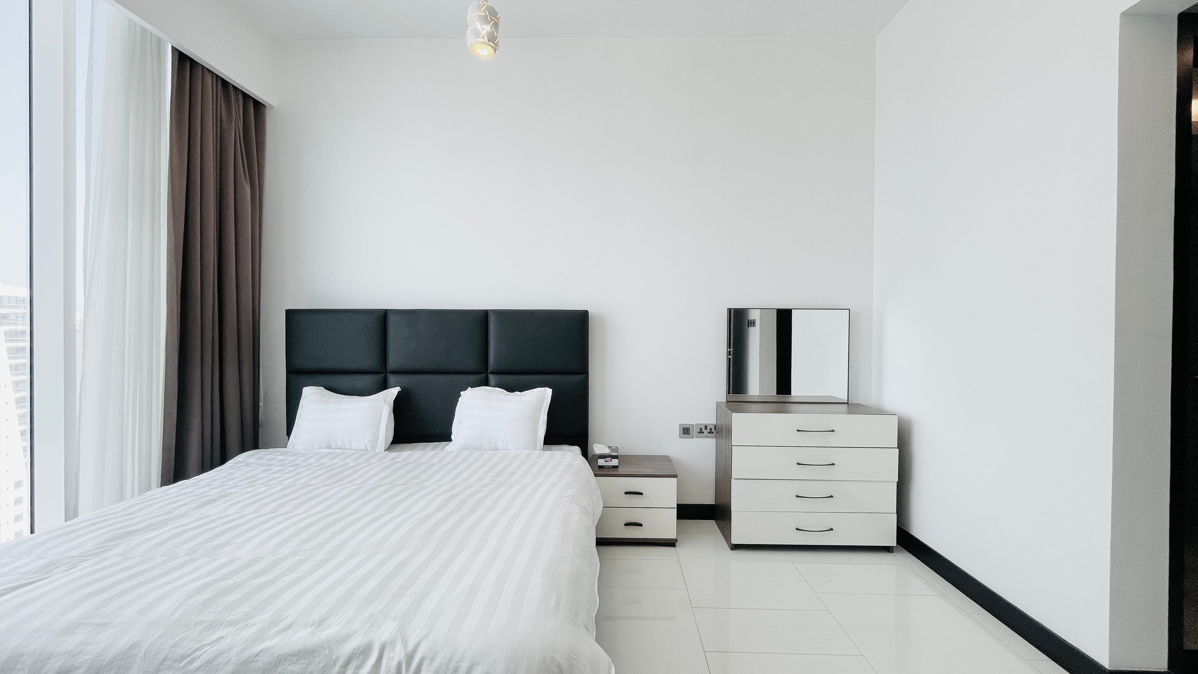 PARTIAL SEA VIEW | SPACIOUS ROOMS | GREAT FACILITIES