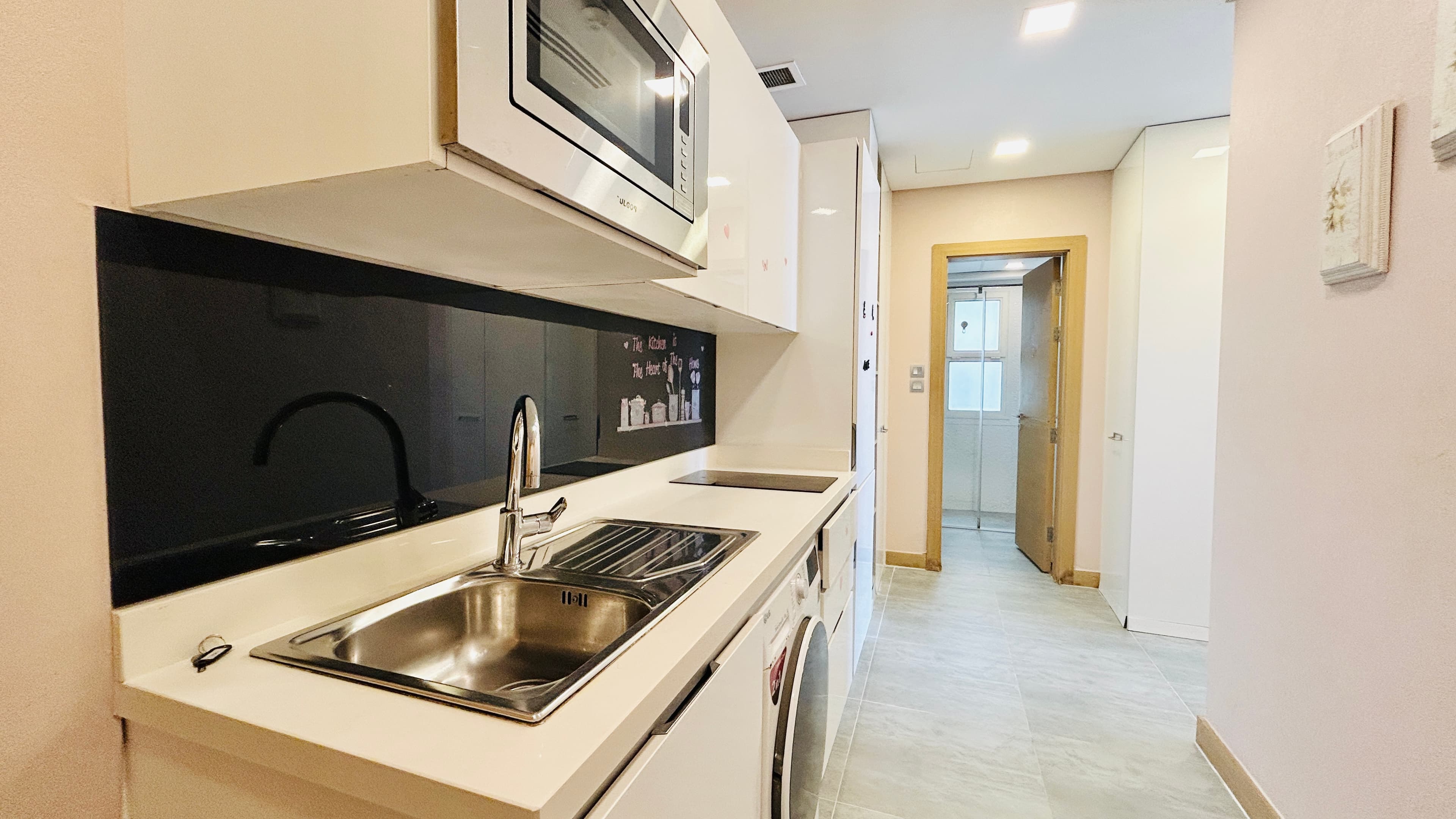 GREAT FACILITIES | BALCONY | MODERN | SPACIOUS