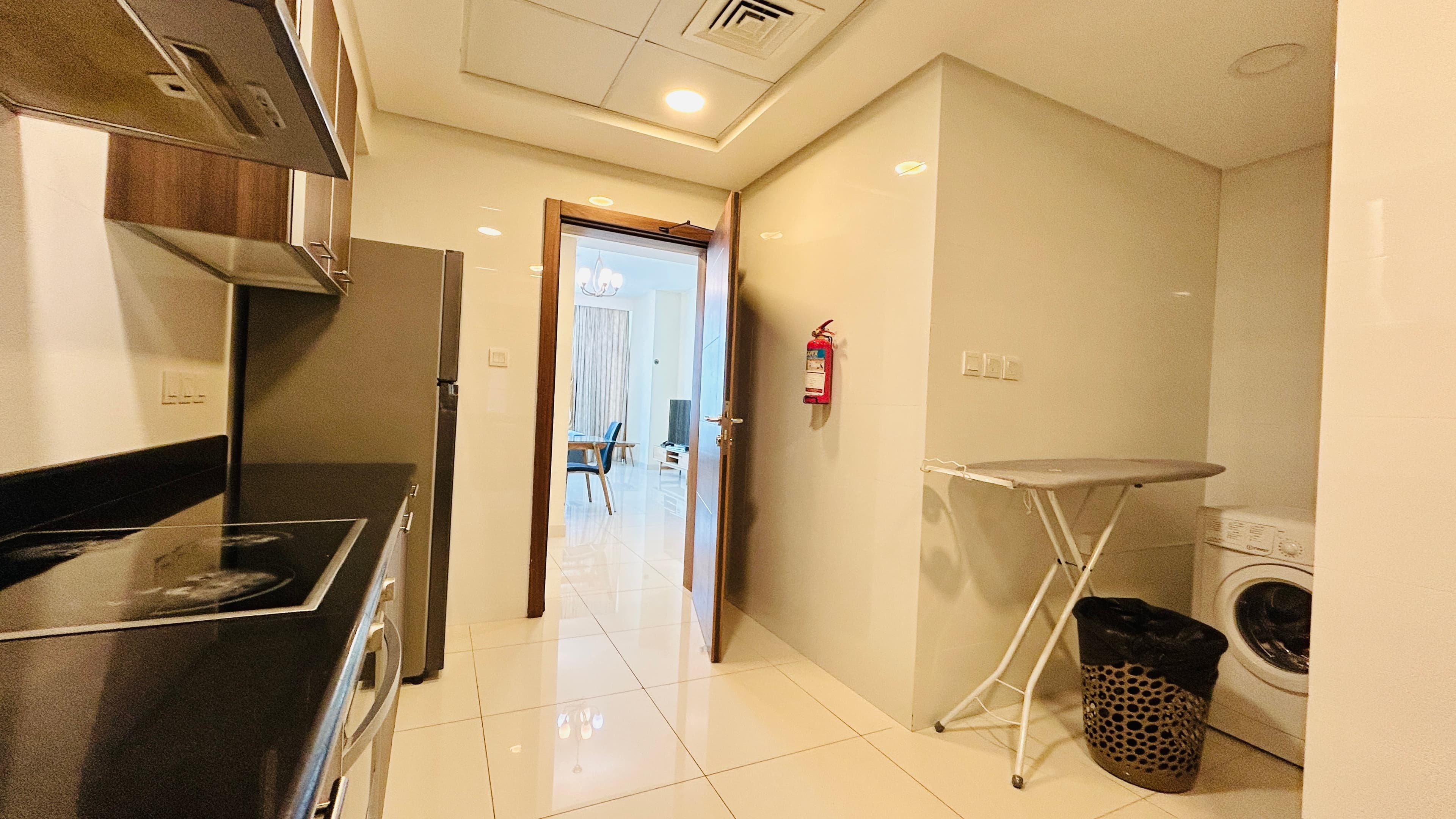 BALCONY | CITYVIEW | SPACIOUS ROOMS | GREAT FACILITIES