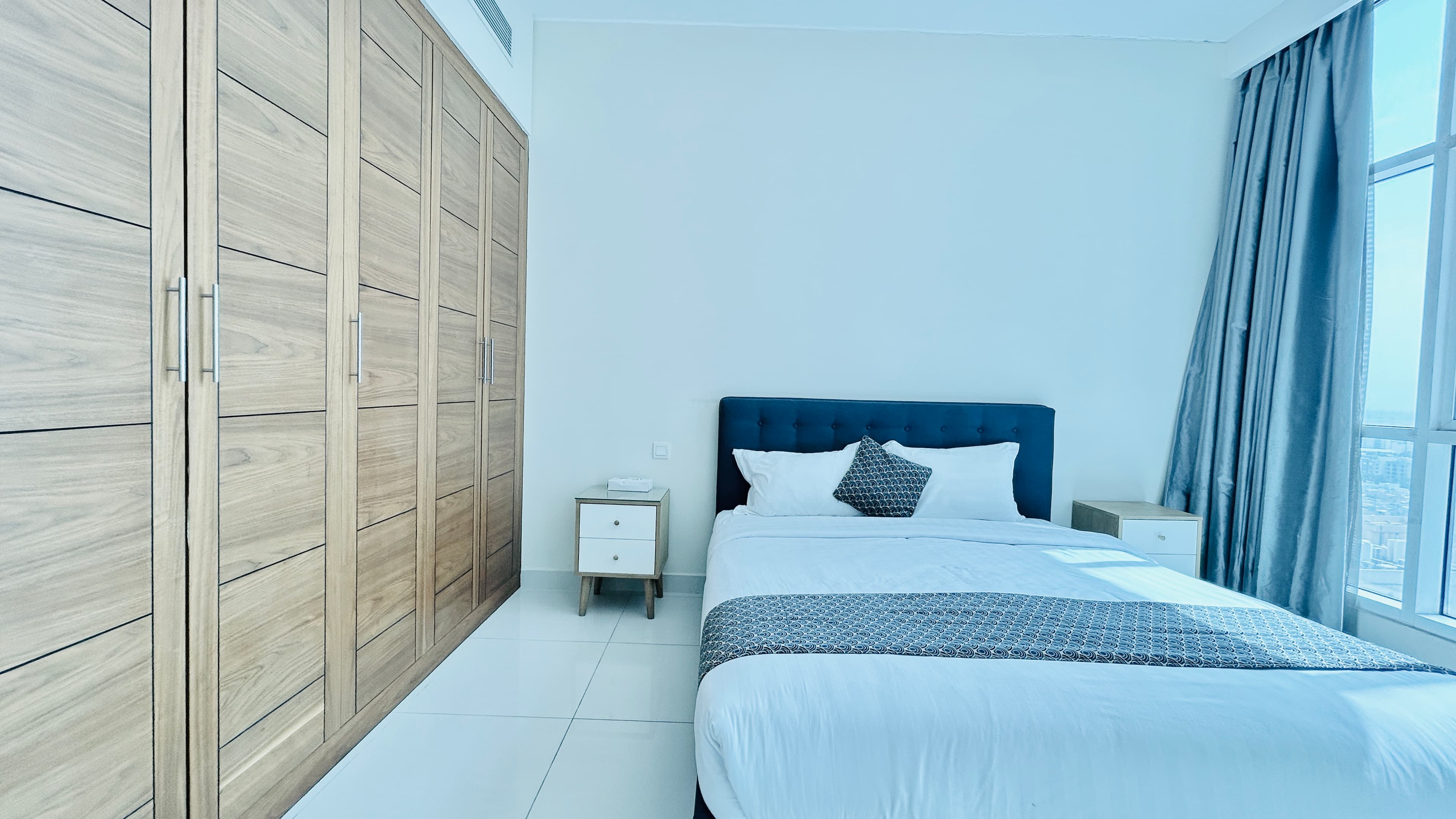SPACIOUS ROOMS | BALCONY | GREAT AMENITIES | MODERN