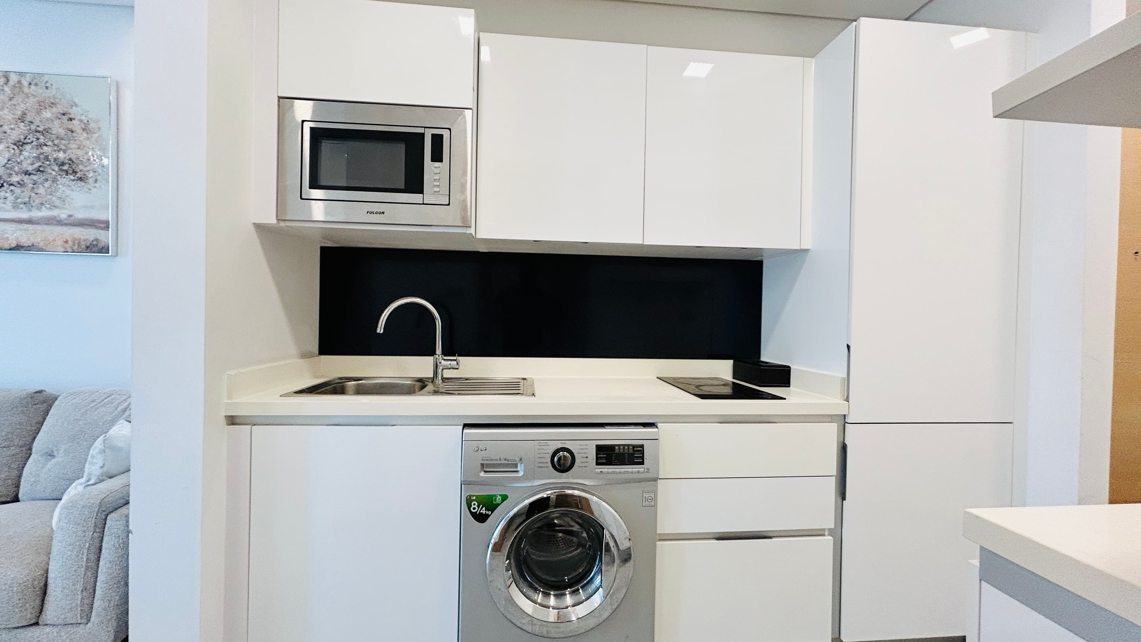 GREAT FACILITIES | BALCONY | MODERN | SPACIOUS