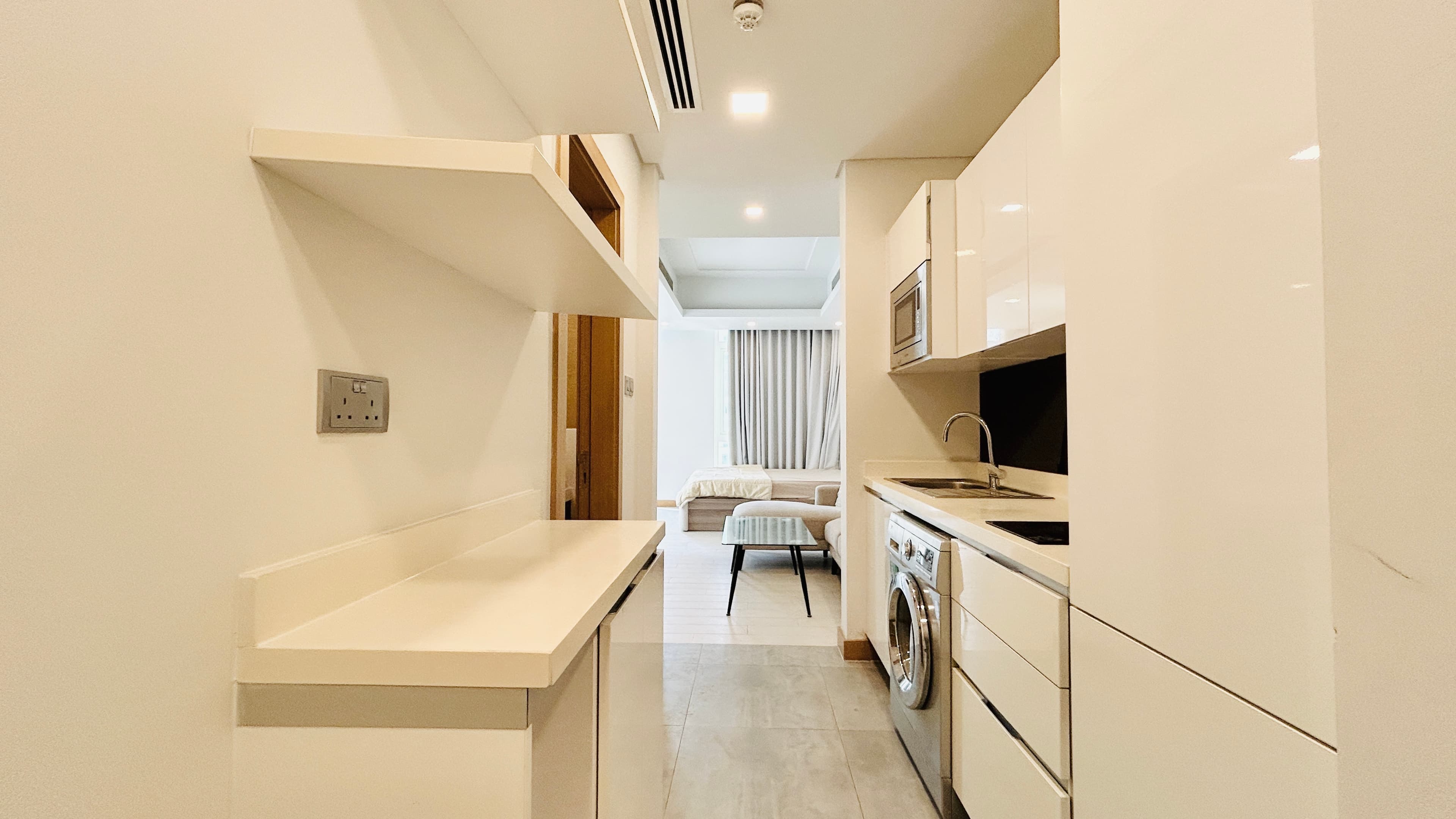 GREAT FACILITIES | BALCONY | MODERN | SPACIOUS
