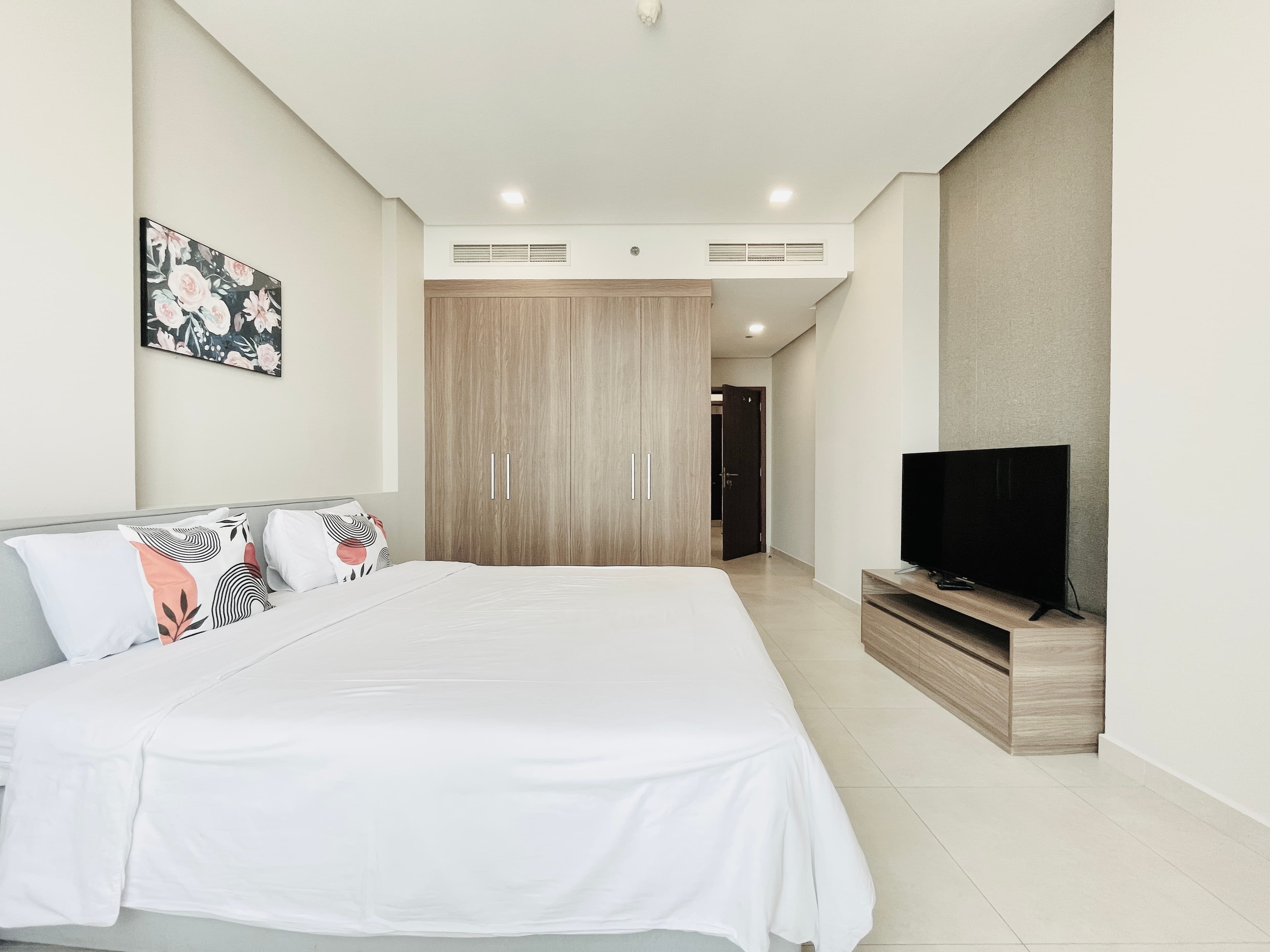CITYVIEW | MODERN | SPACIOUS ROOMS | GREAT FACILITIES