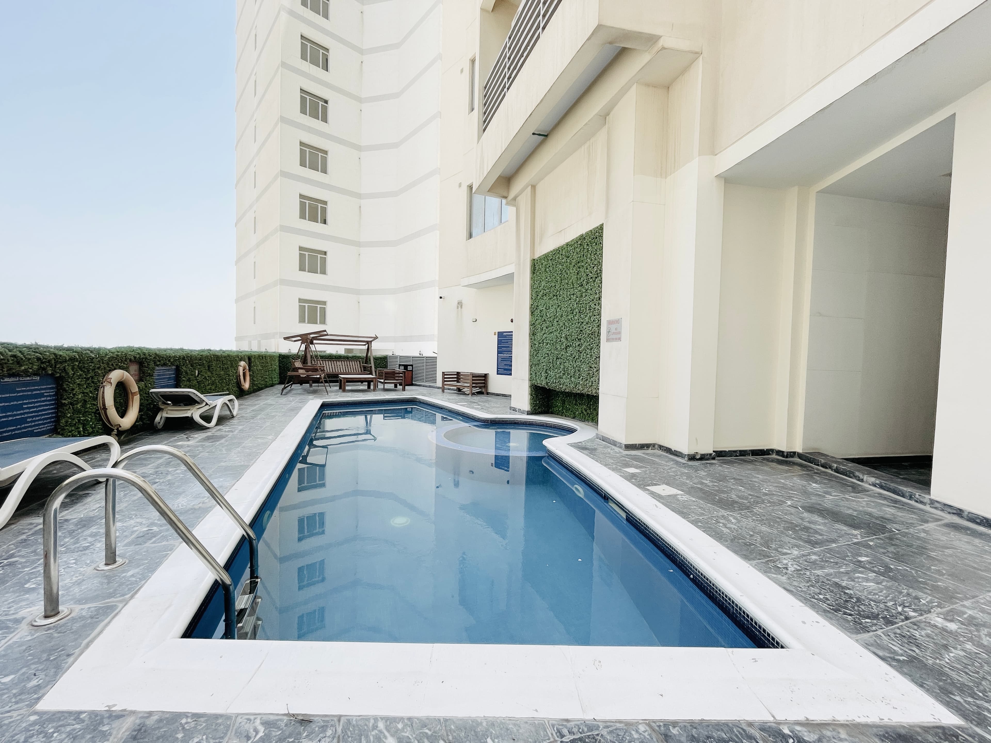 BALCONY | CITYVIEW | MODERN | SPACIOUS ROOMS