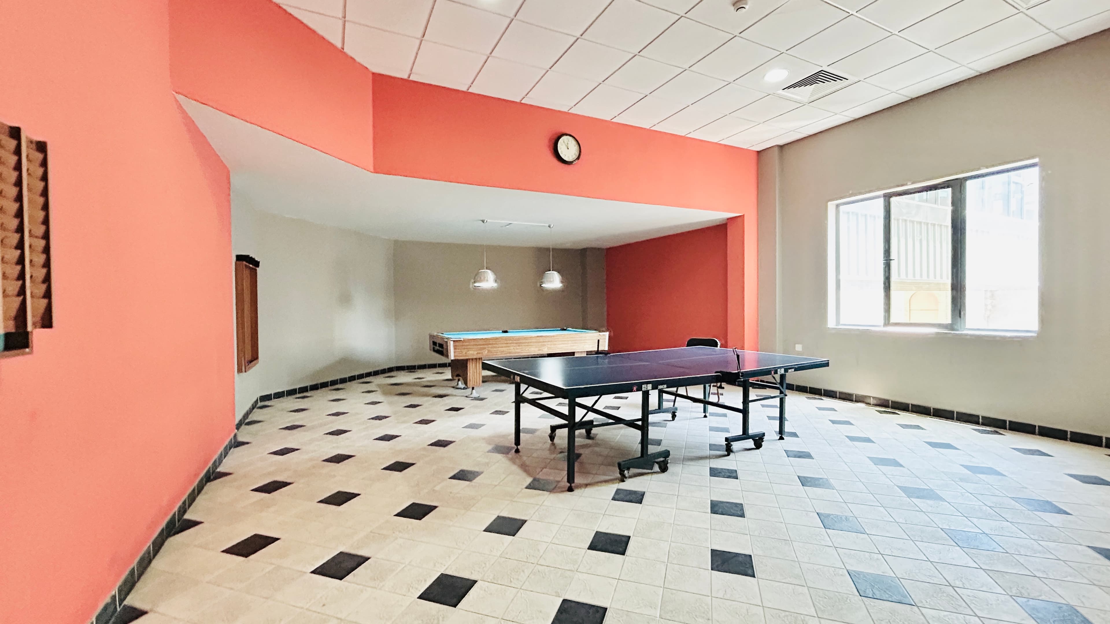 MODERN | HIGH-END AMENITIES | SPACIOUS | CITY VIEW