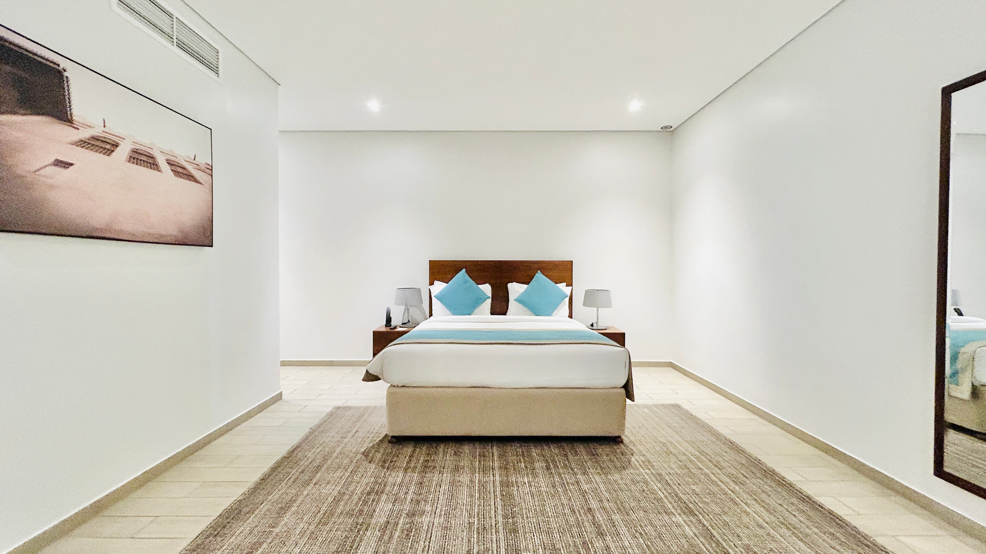 LUXURY | HIGH-END AMENITIES | SPACIOUS | CITY VIEW