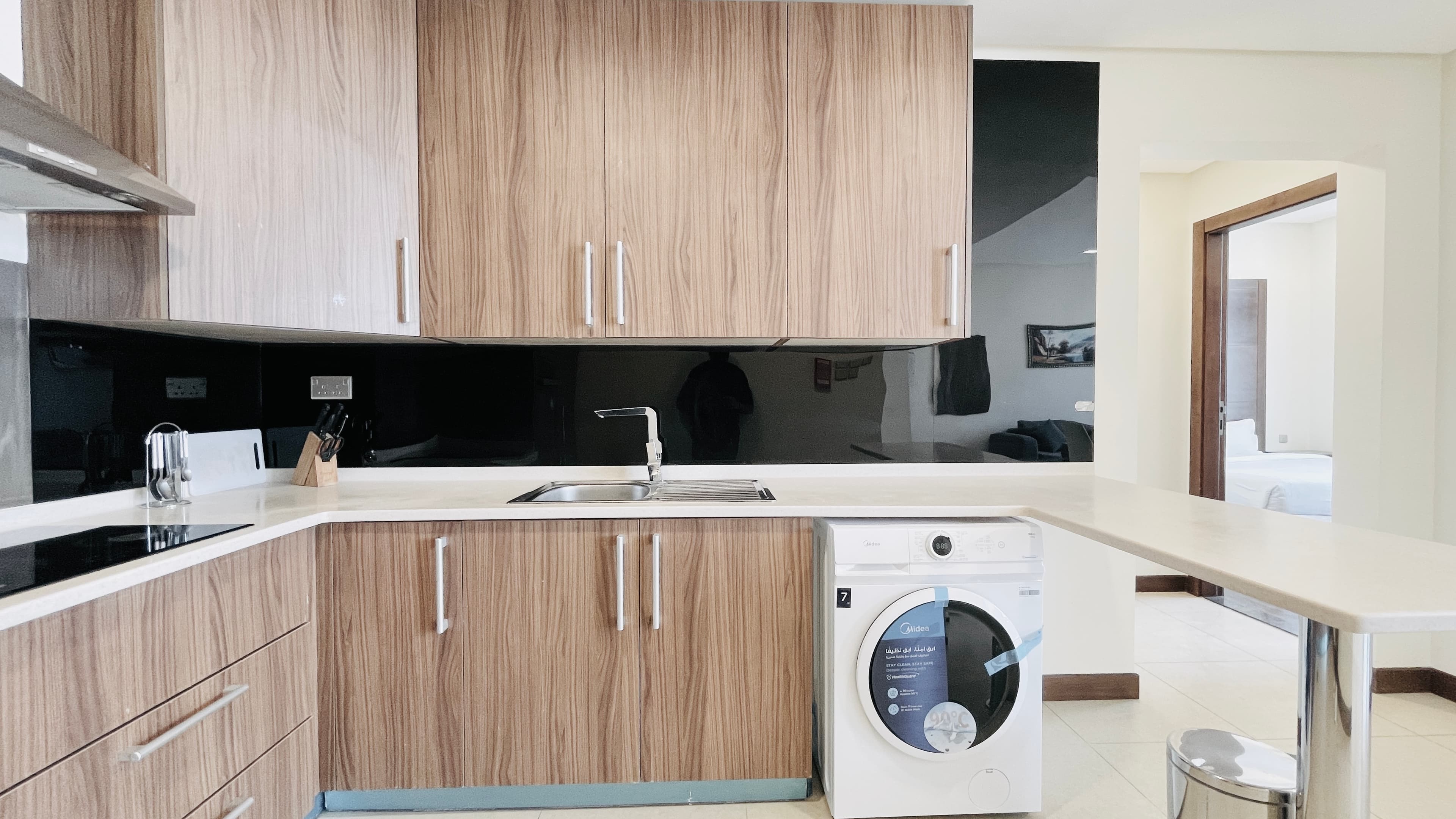 MODERN | CITY VIEW | SPACIOUS ROOMS | GREAT FACILITIES