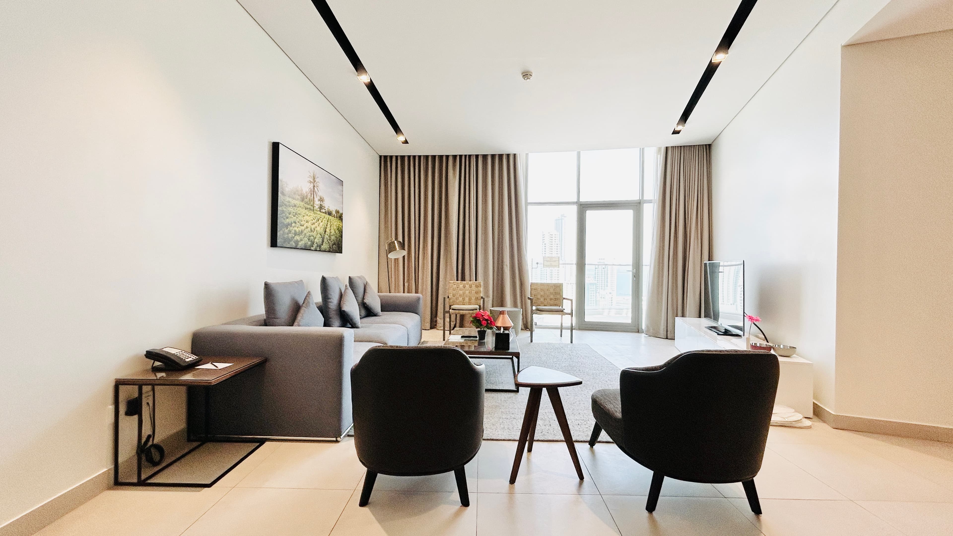 PREMIUM | LUXURY |  SPACIOUS | CITY VIEW | HIGH-END AMENITIES