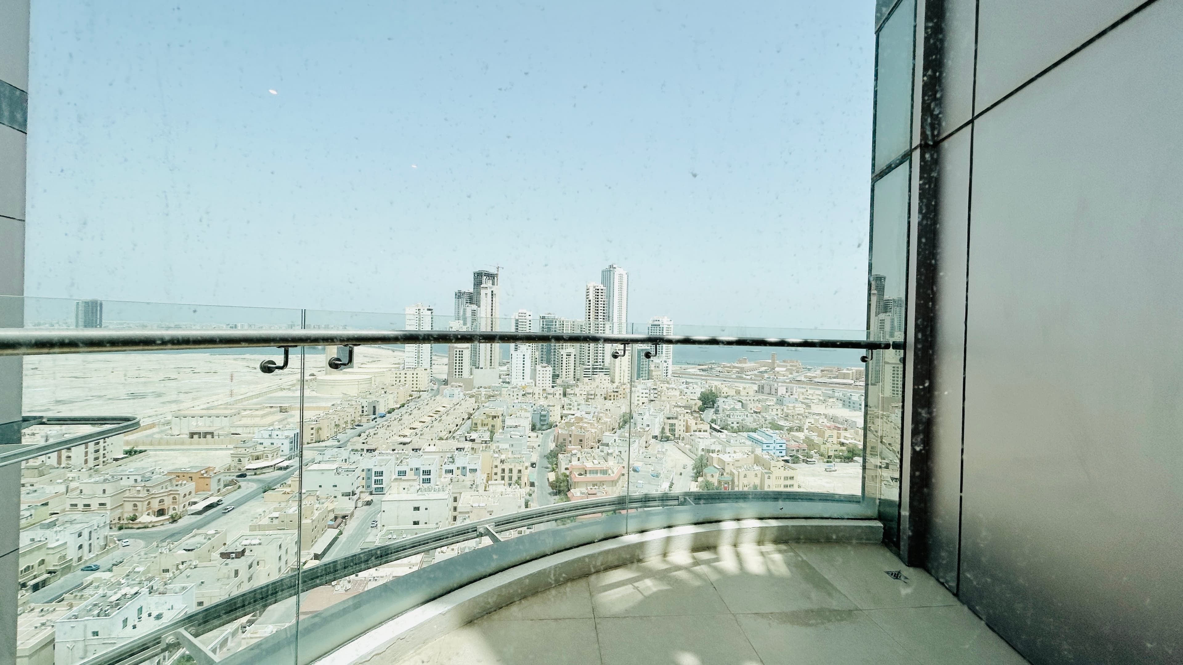 PREMIUM | LUXURY |  SPACIOUS | CITY VIEW | HIGH-END AMENITIES