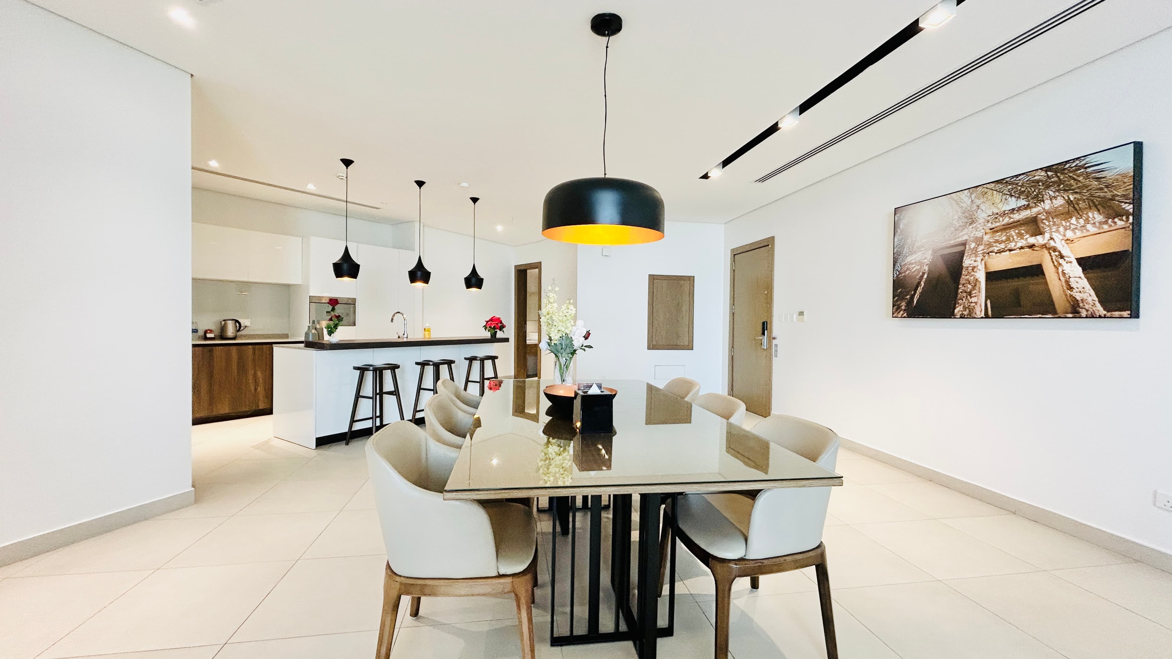 PREMIUM | LUXURY |  SPACIOUS | CITY VIEW | HIGH-END AMENITIES