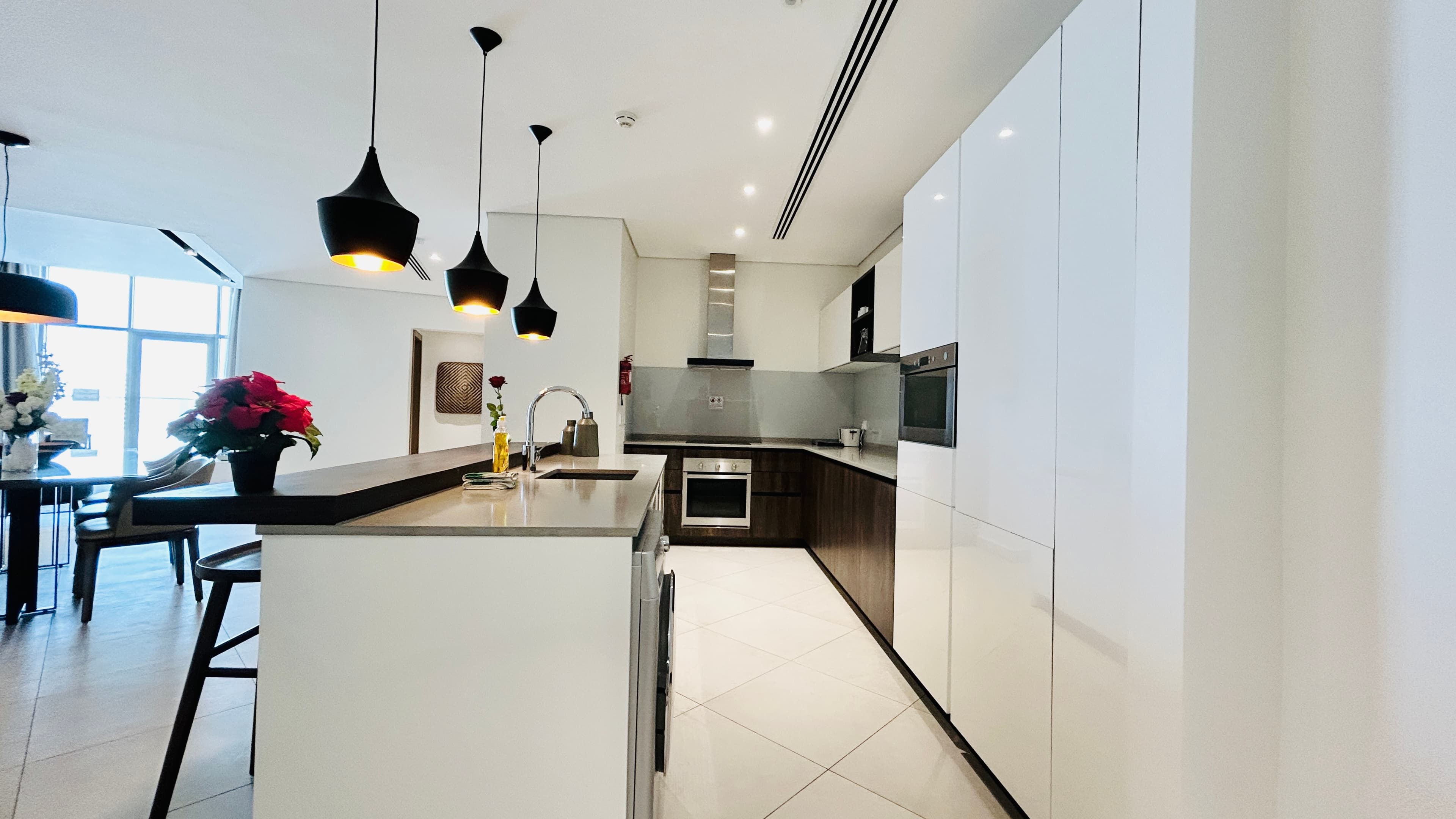 PREMIUM | LUXURY |  SPACIOUS | CITY VIEW | HIGH-END AMENITIES