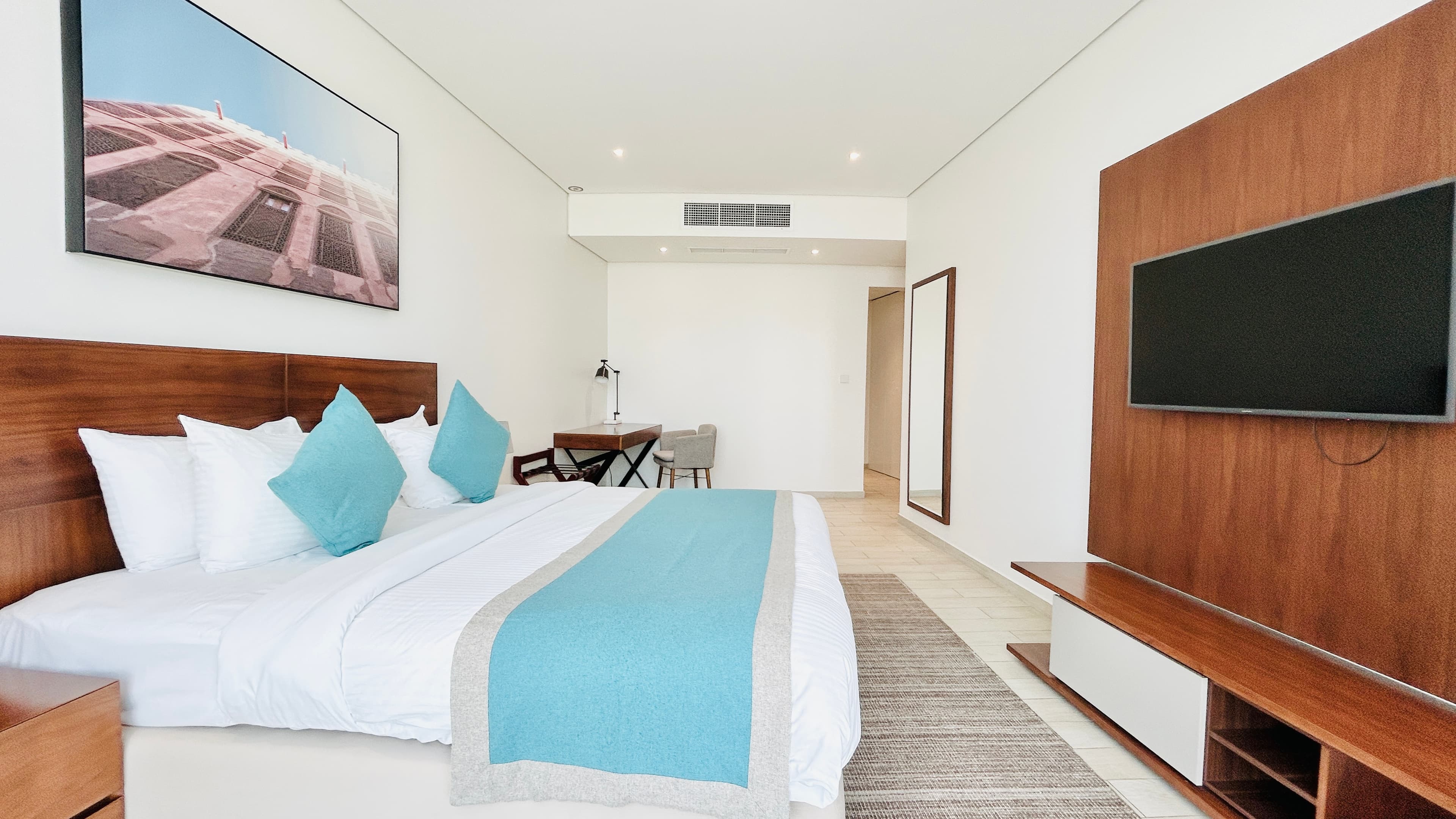 PREMIUM | LUXURY |  SPACIOUS | CITY VIEW | HIGH-END AMENITIES