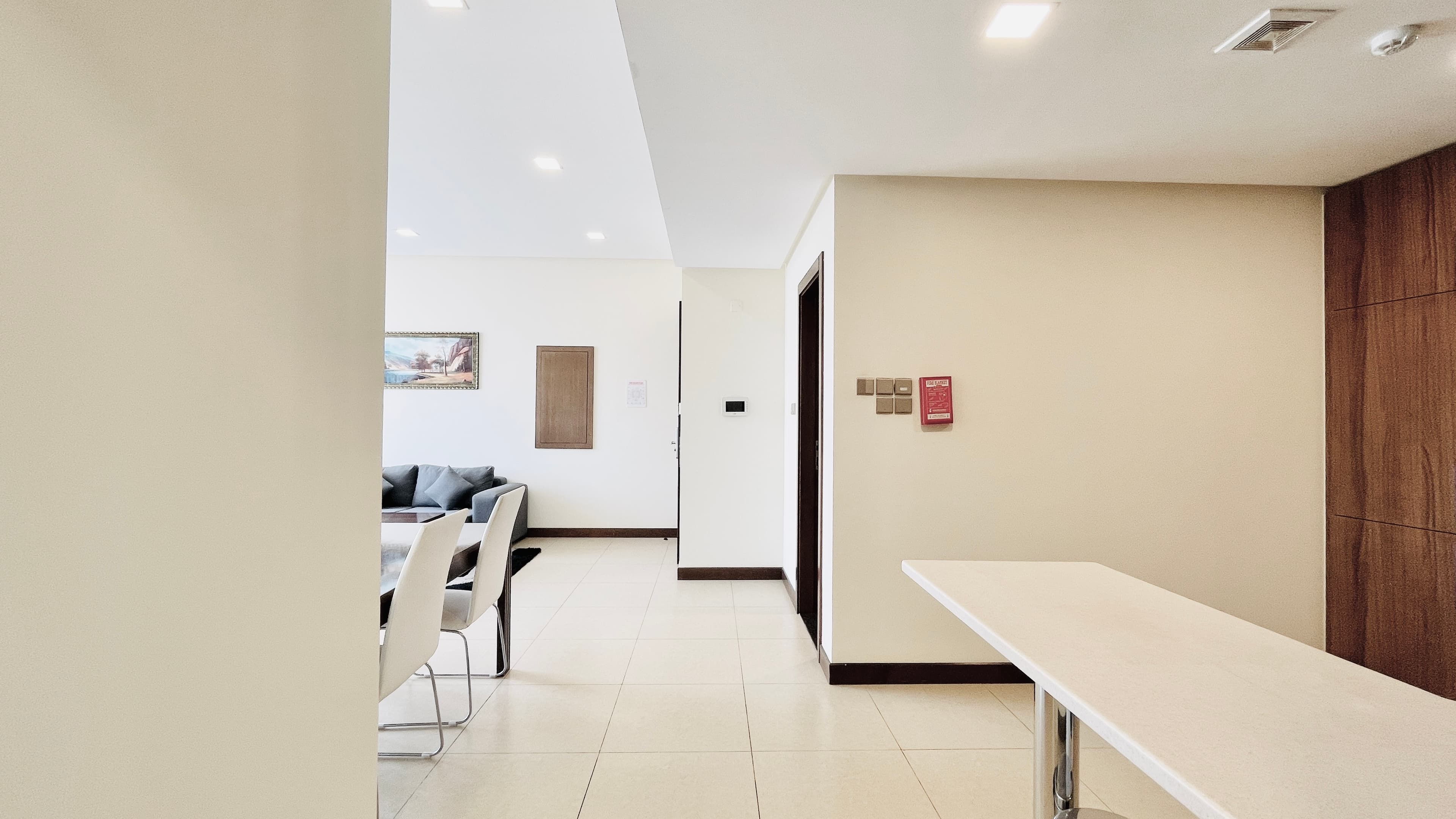 MODERN | CITY VIEW | SPACIOUS ROOMS | GREAT FACILITIES