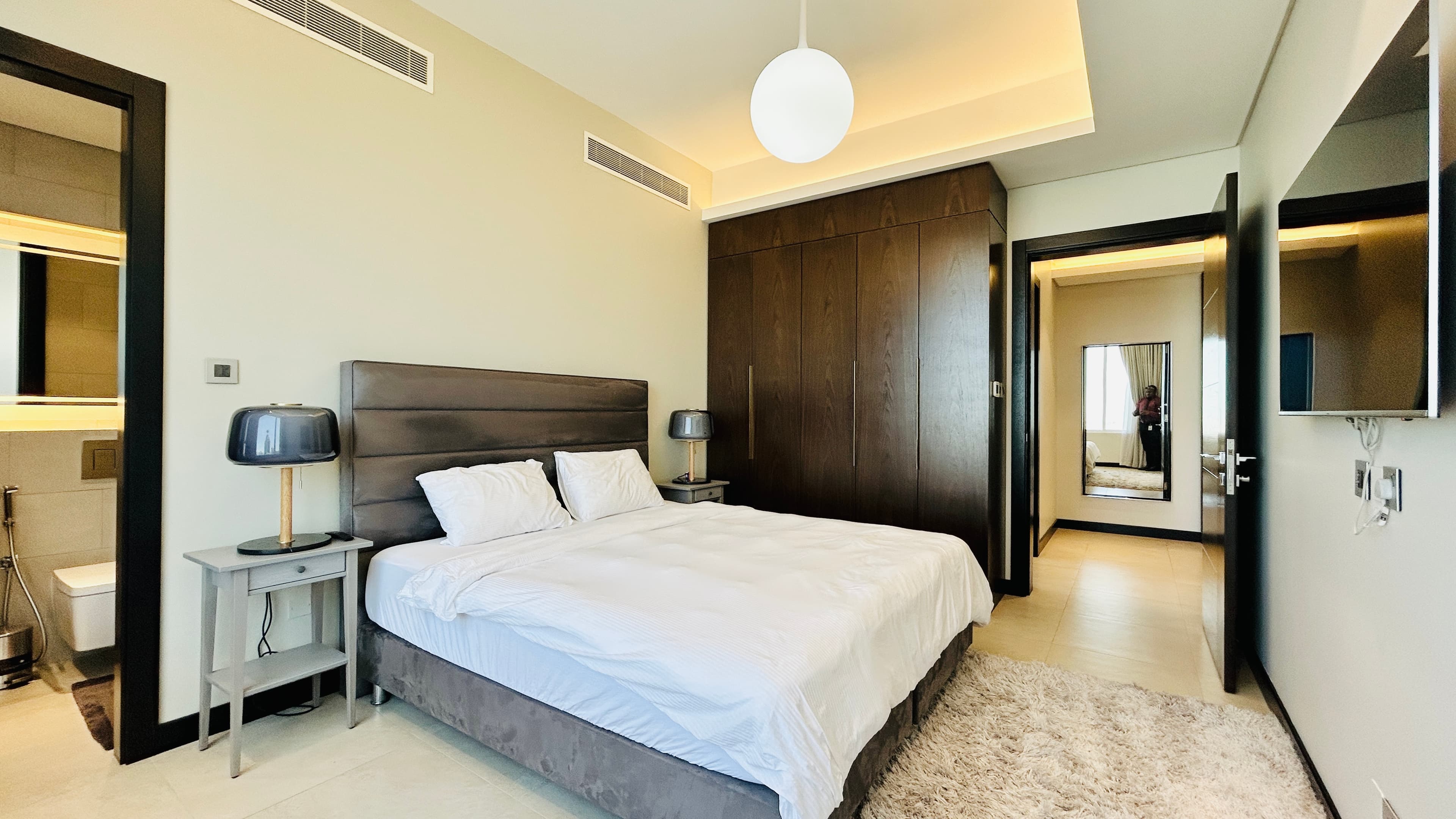 SEA VIEW | HIGH END AMENITIES | MODERN | SPACIOUS