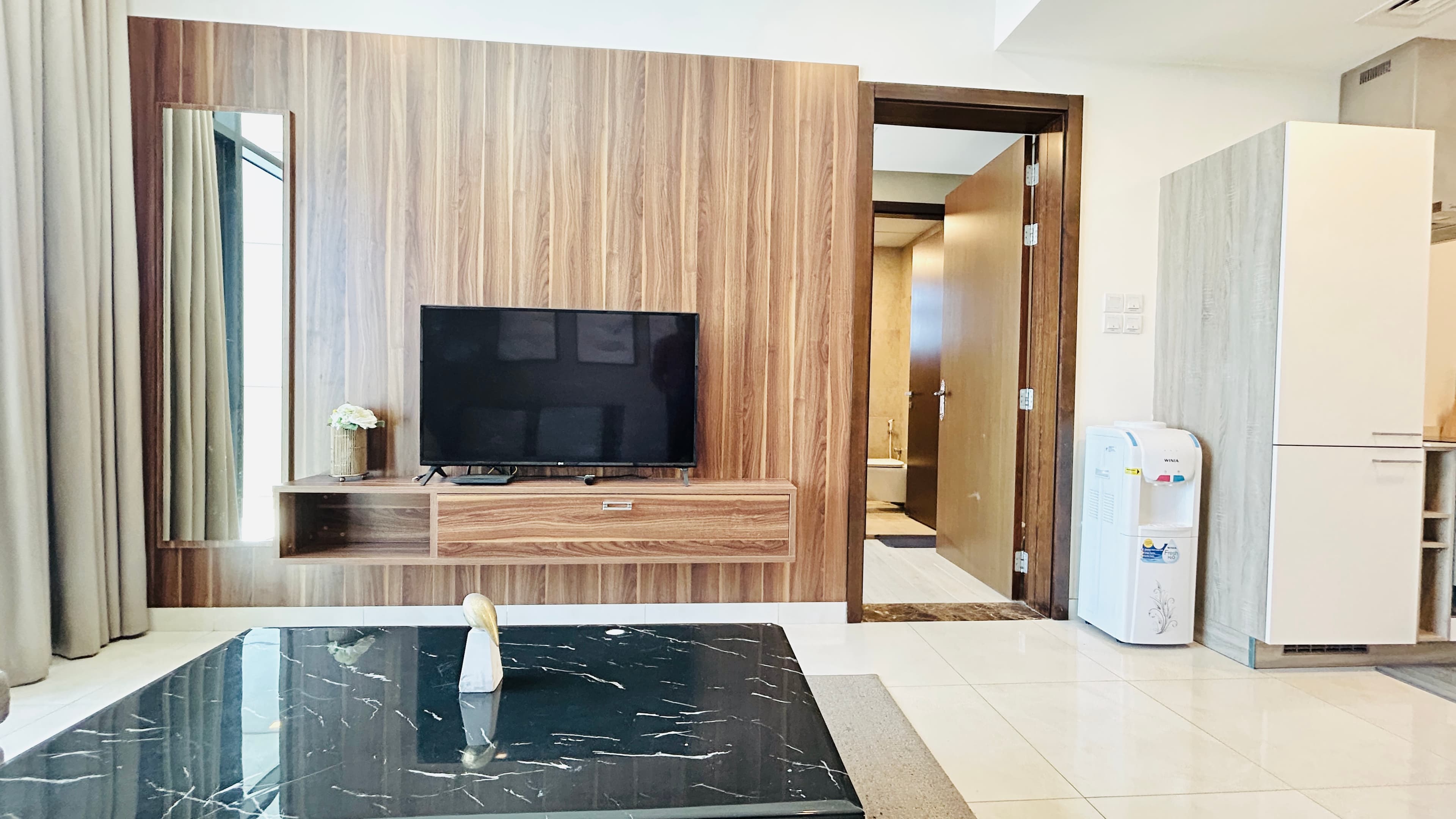 MODERN | CITY VIEW | BRIGHT LIGHT | AMENITIES