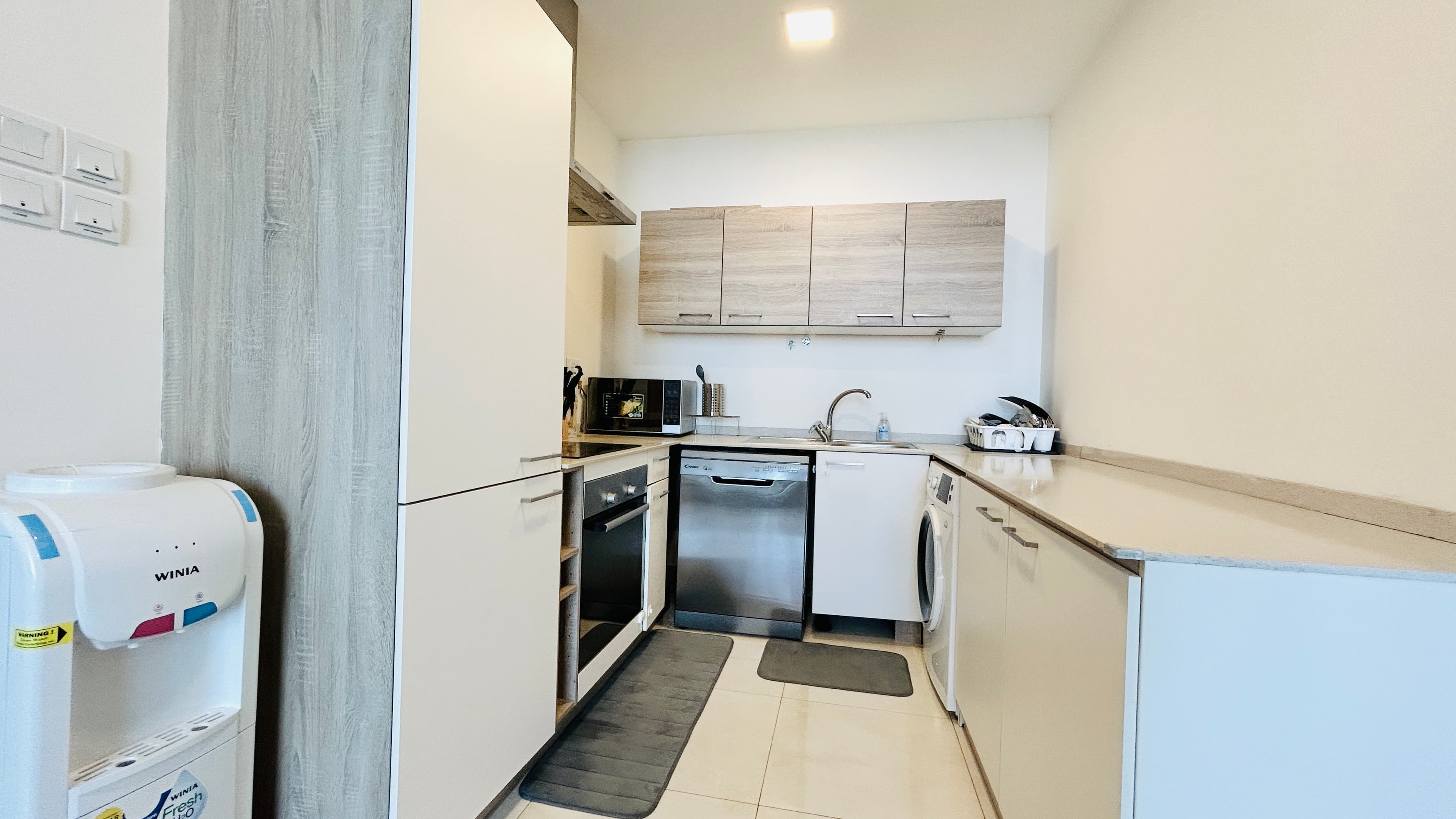MODERN | CITY VIEW | BRIGHT LIGHT | AMENITIES