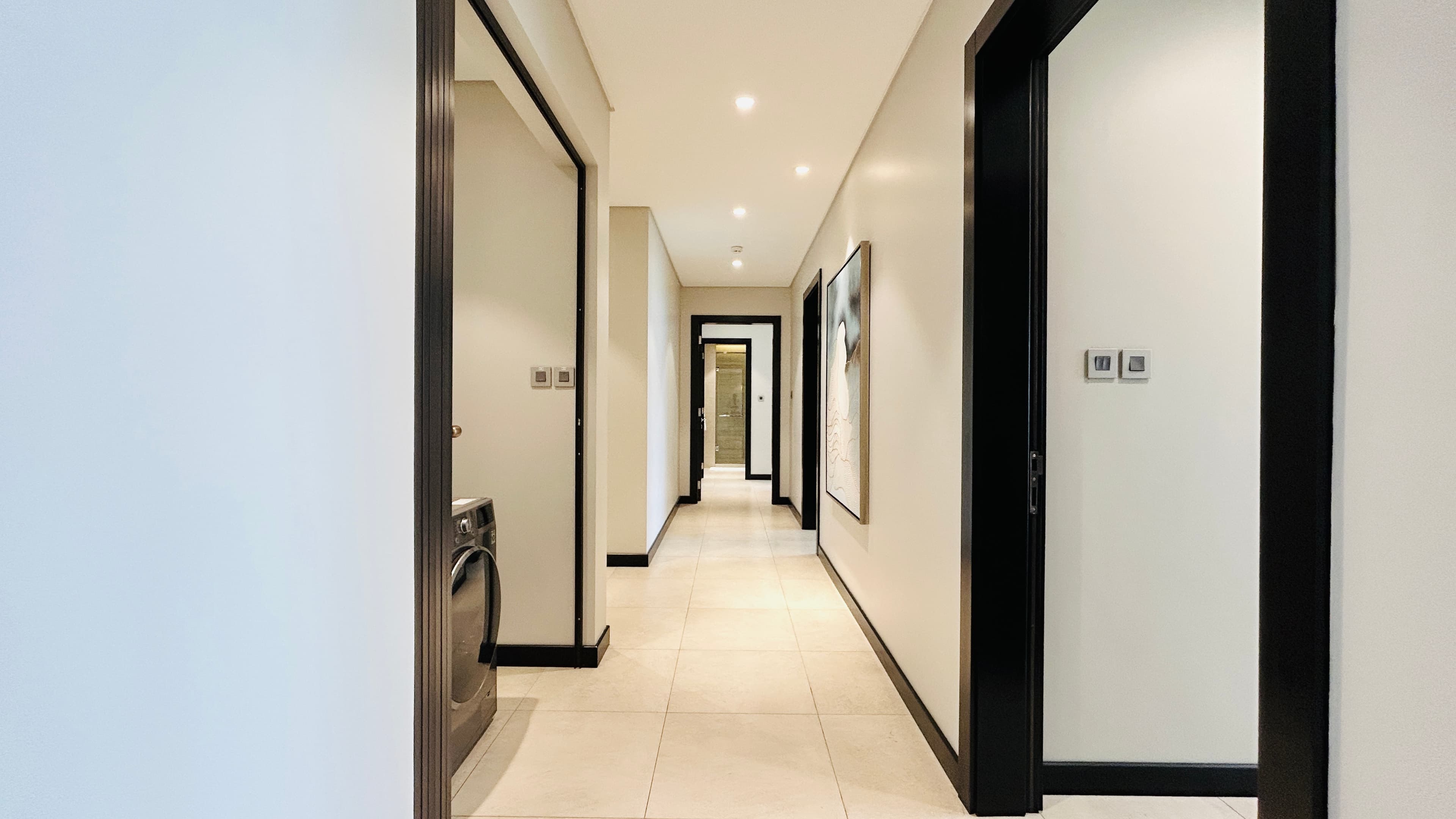 SEA VIEW | HIGH END AMENITIES | LUXURY | SPACIOUS